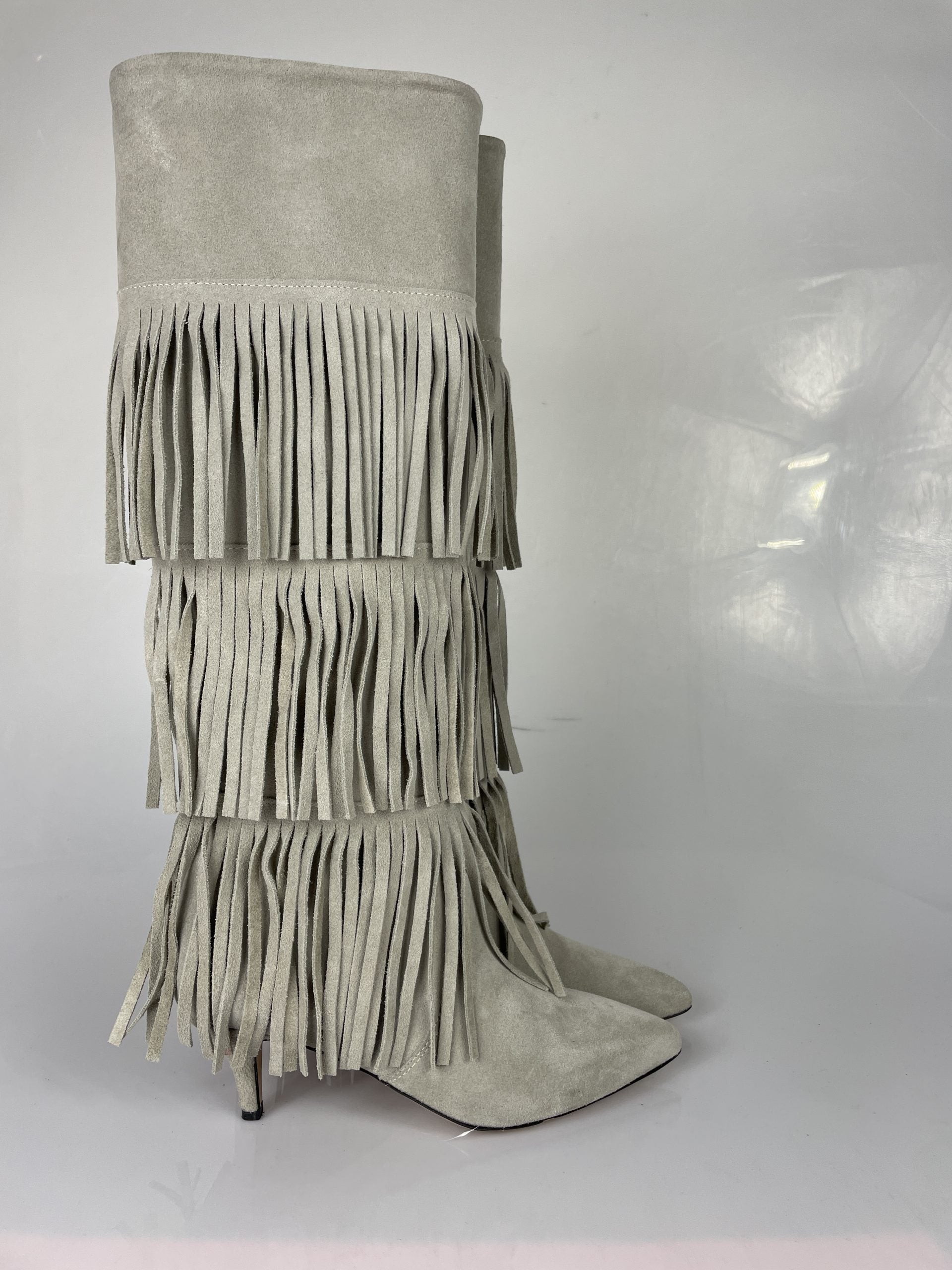 Flaminia beige suede