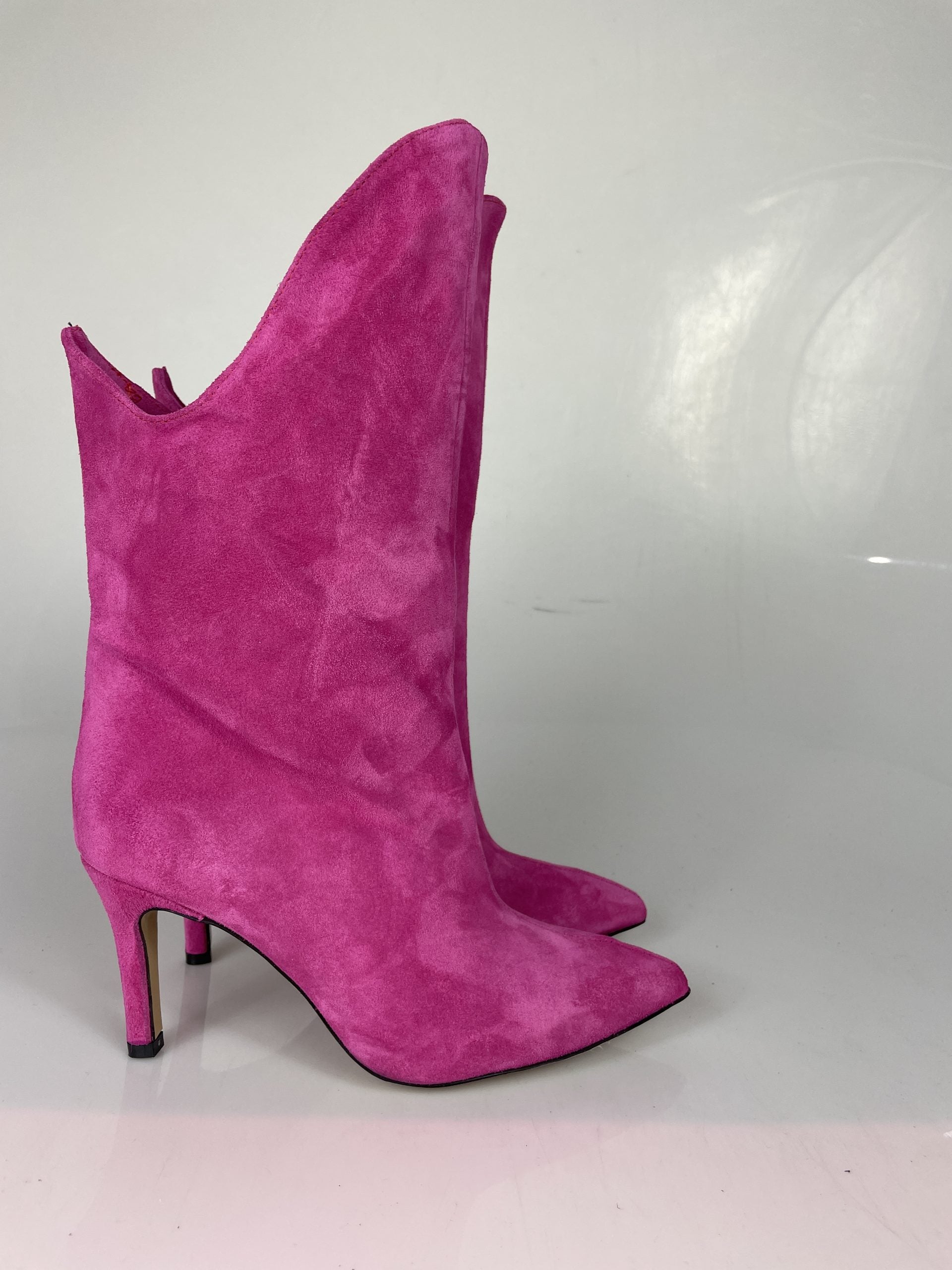 Gilda9 fuchsia suede