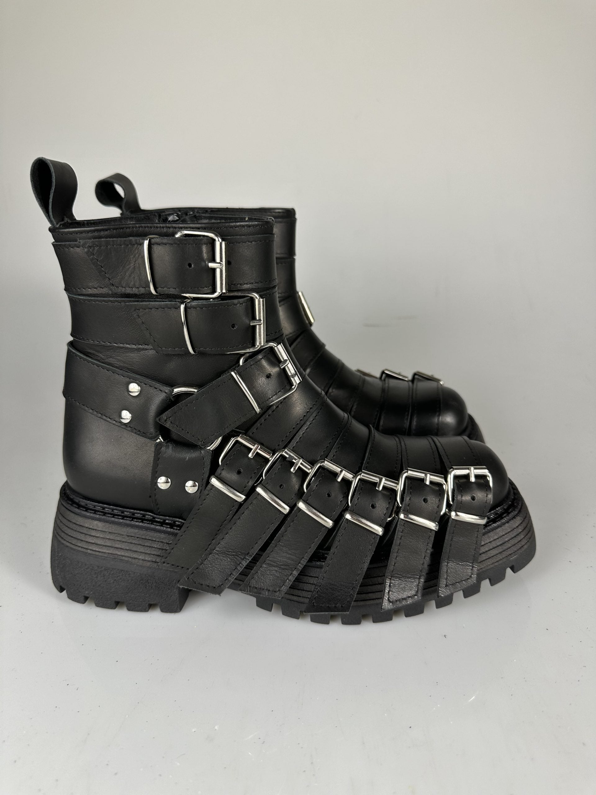 Titanium black leather