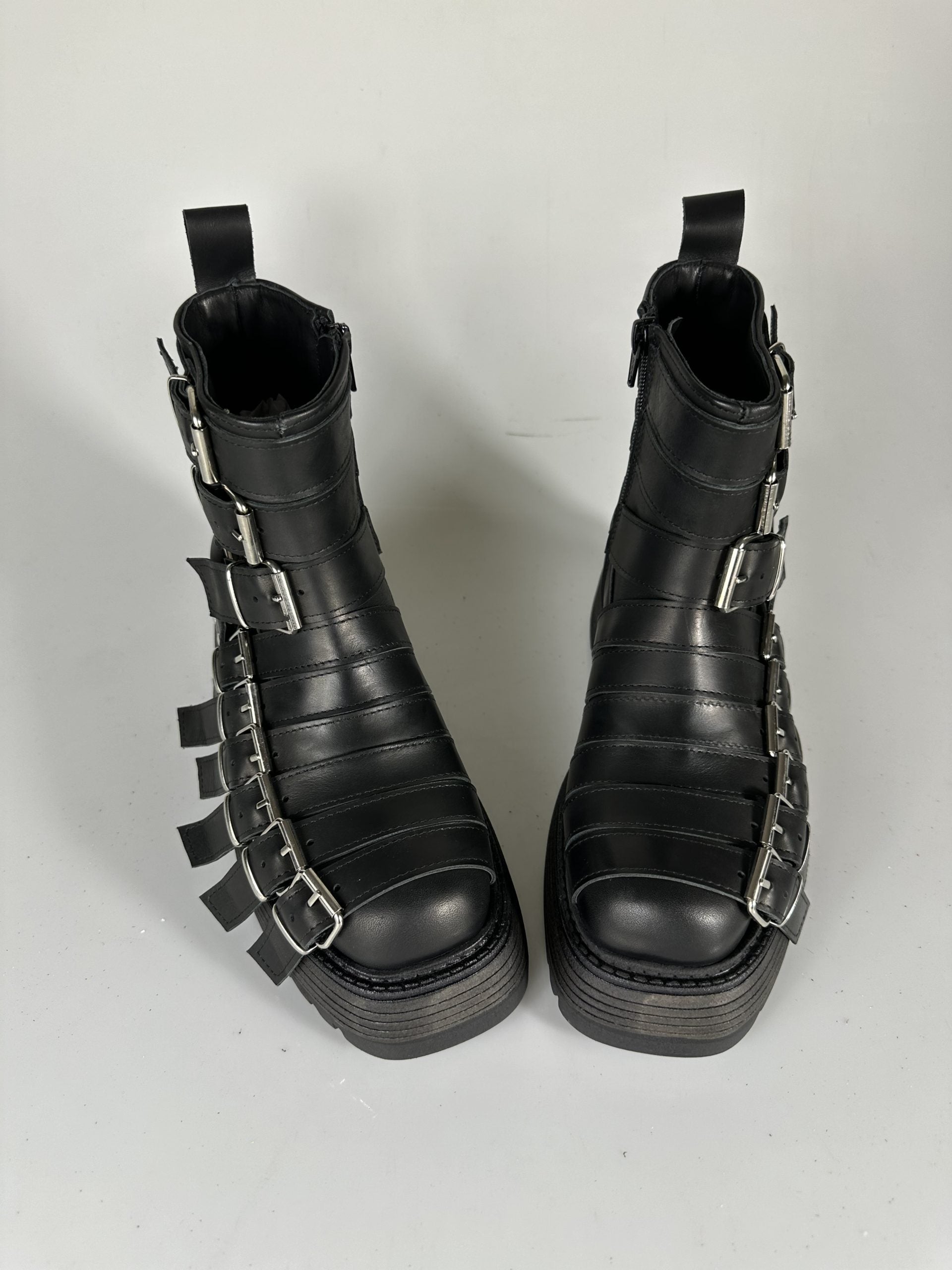 Titanium black leather