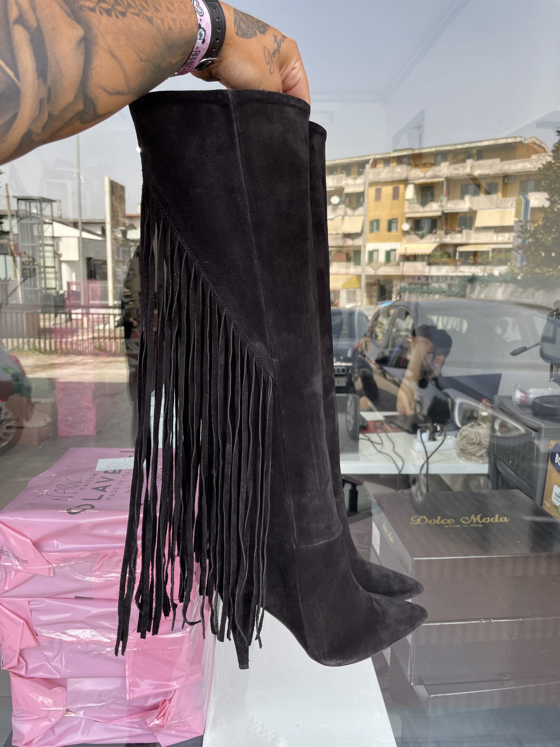 Caesar black suede 1571