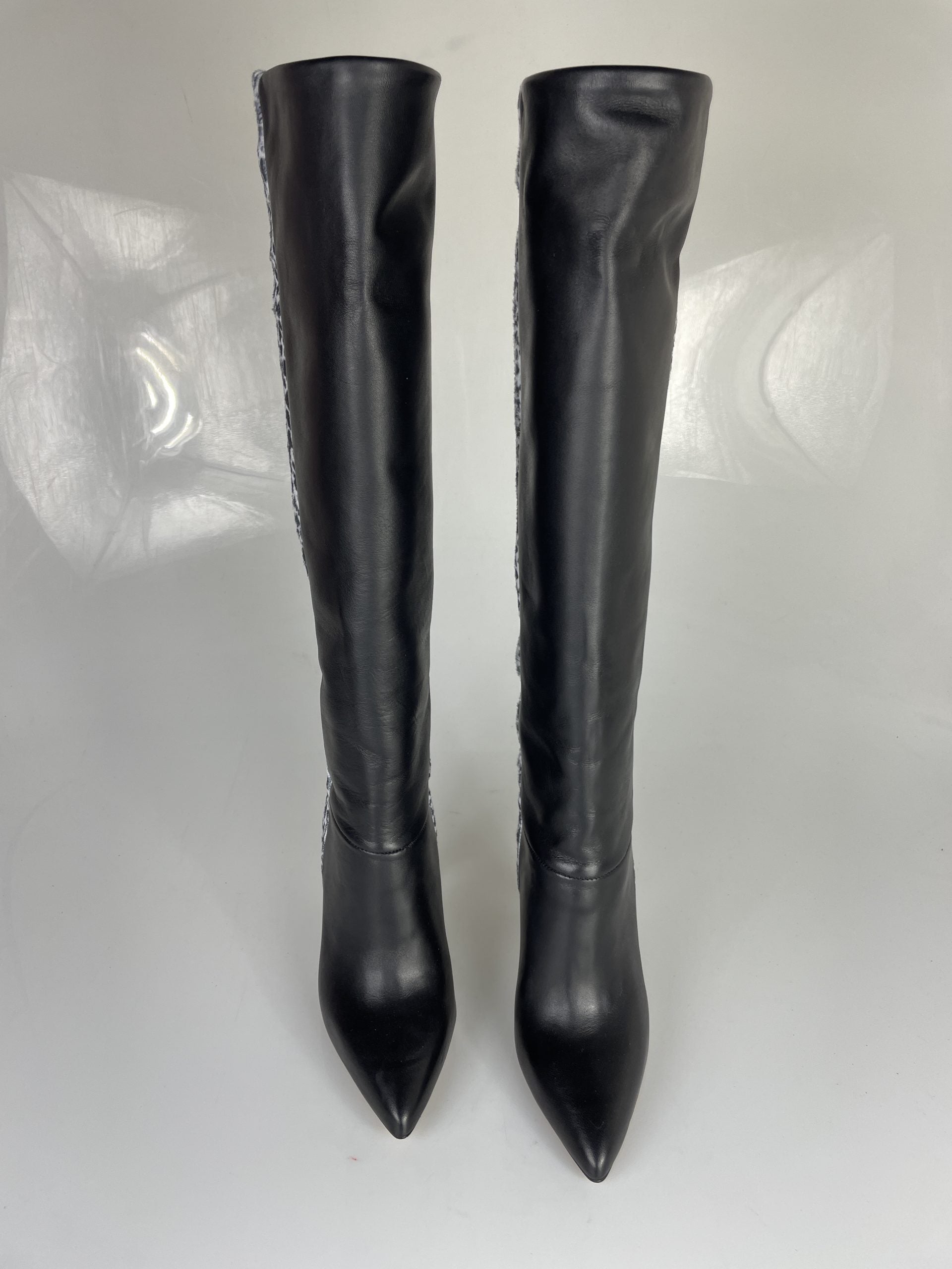 Cesare 1578 black leather with grey spots