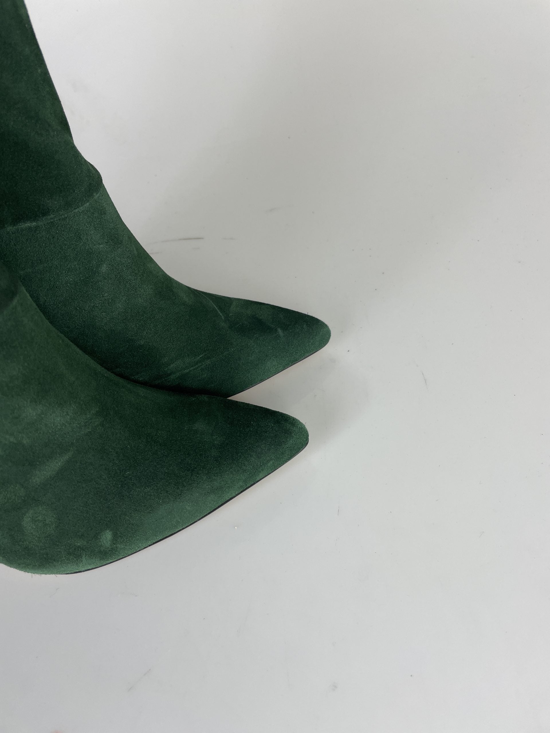 Cesare 1578 green suede