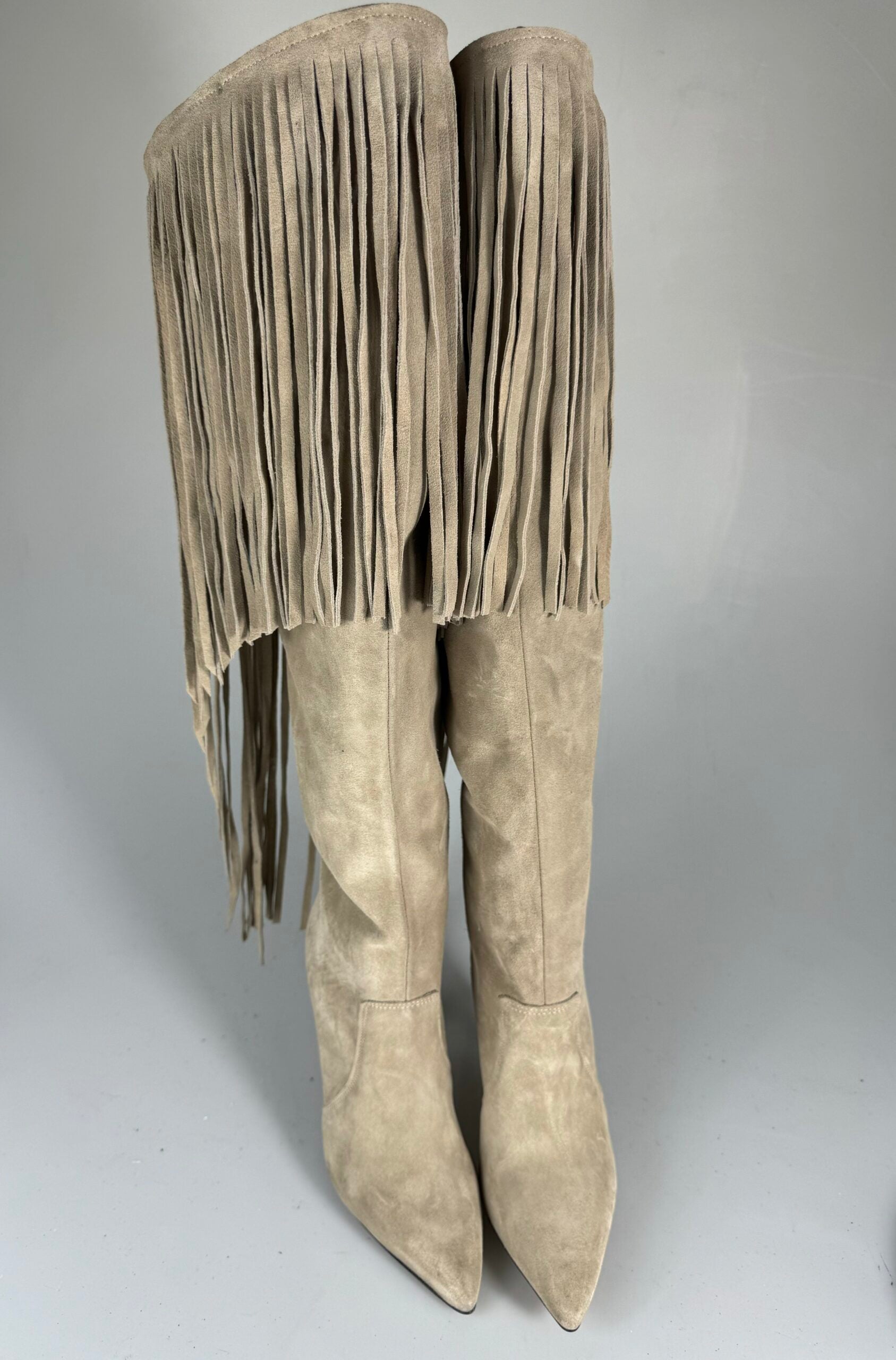 Falerna 1555 beige leva