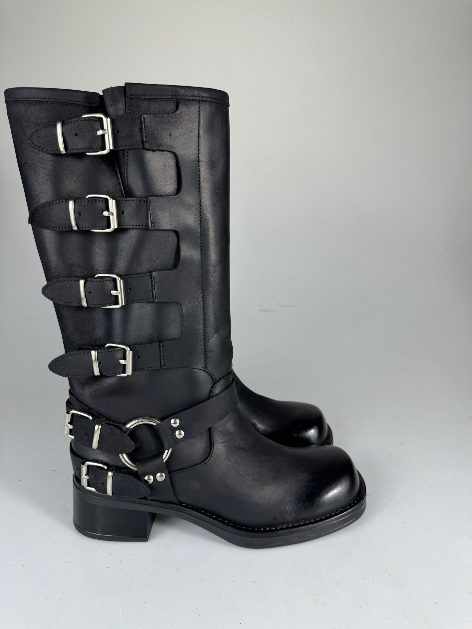 Armer3 NEW33 nabook black