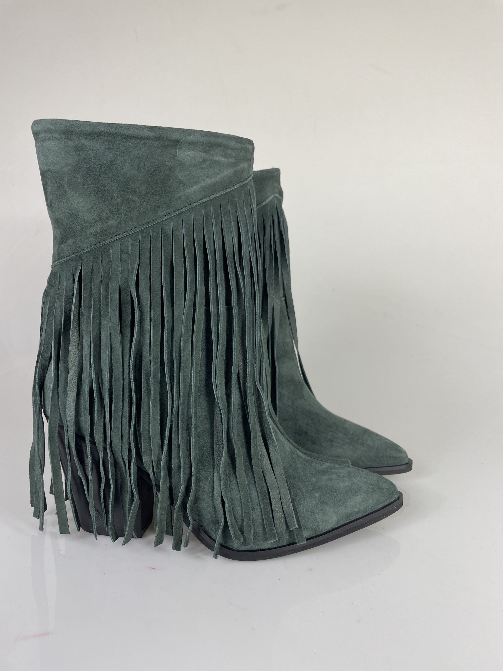 Ottavia green suede