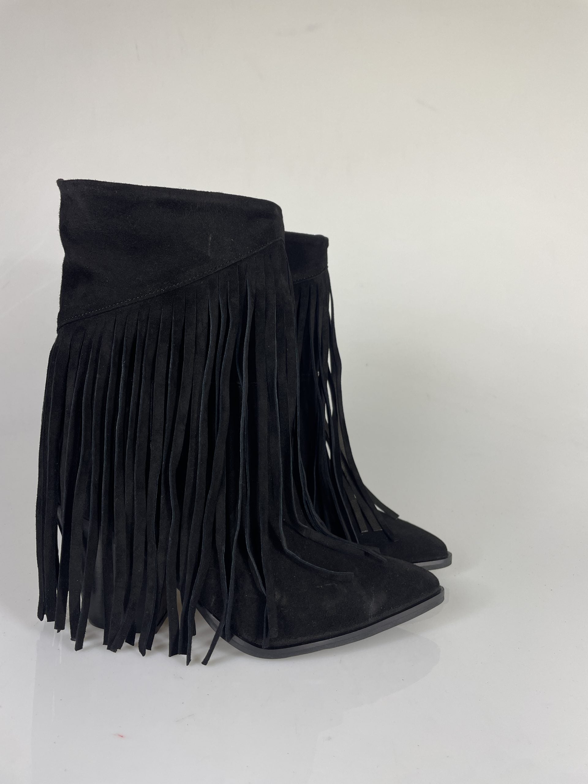 Ottavia black suede