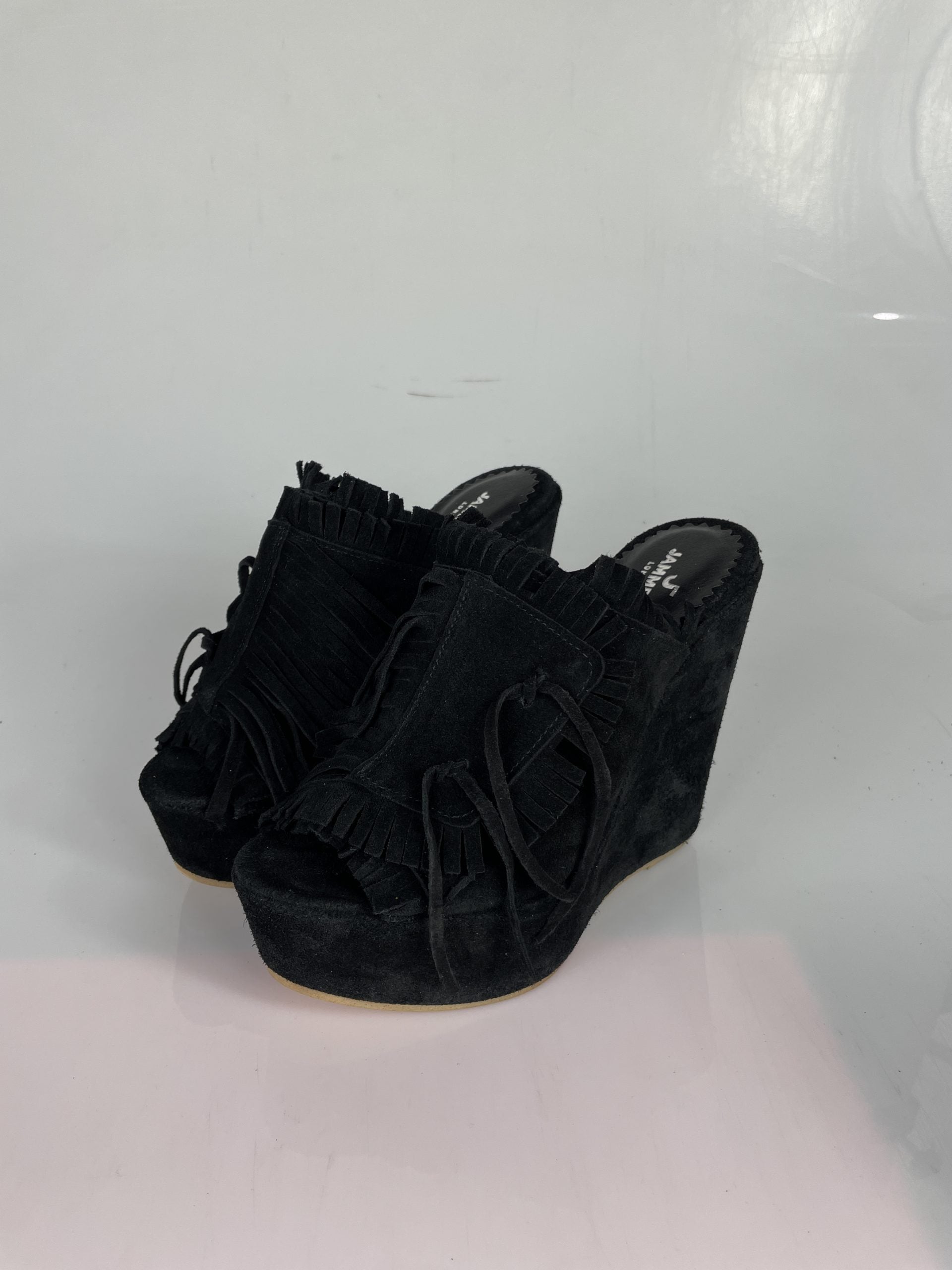 Carmensita harmony black suede