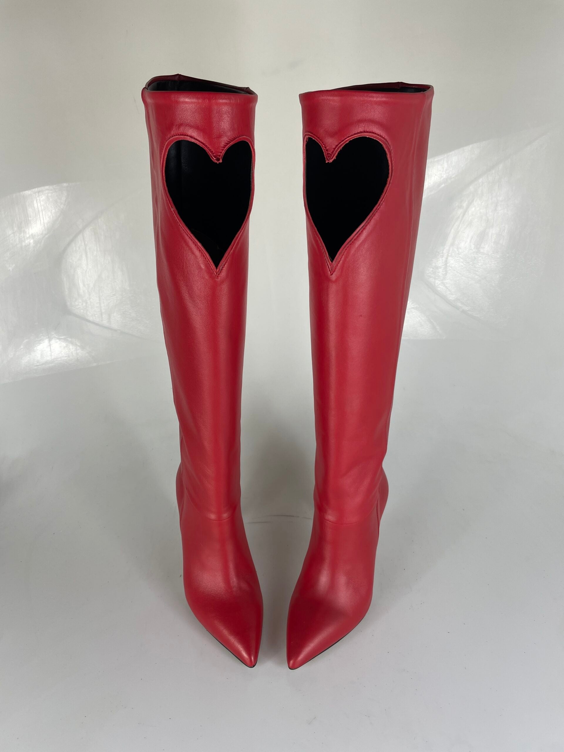 1590 Red Leather Heart