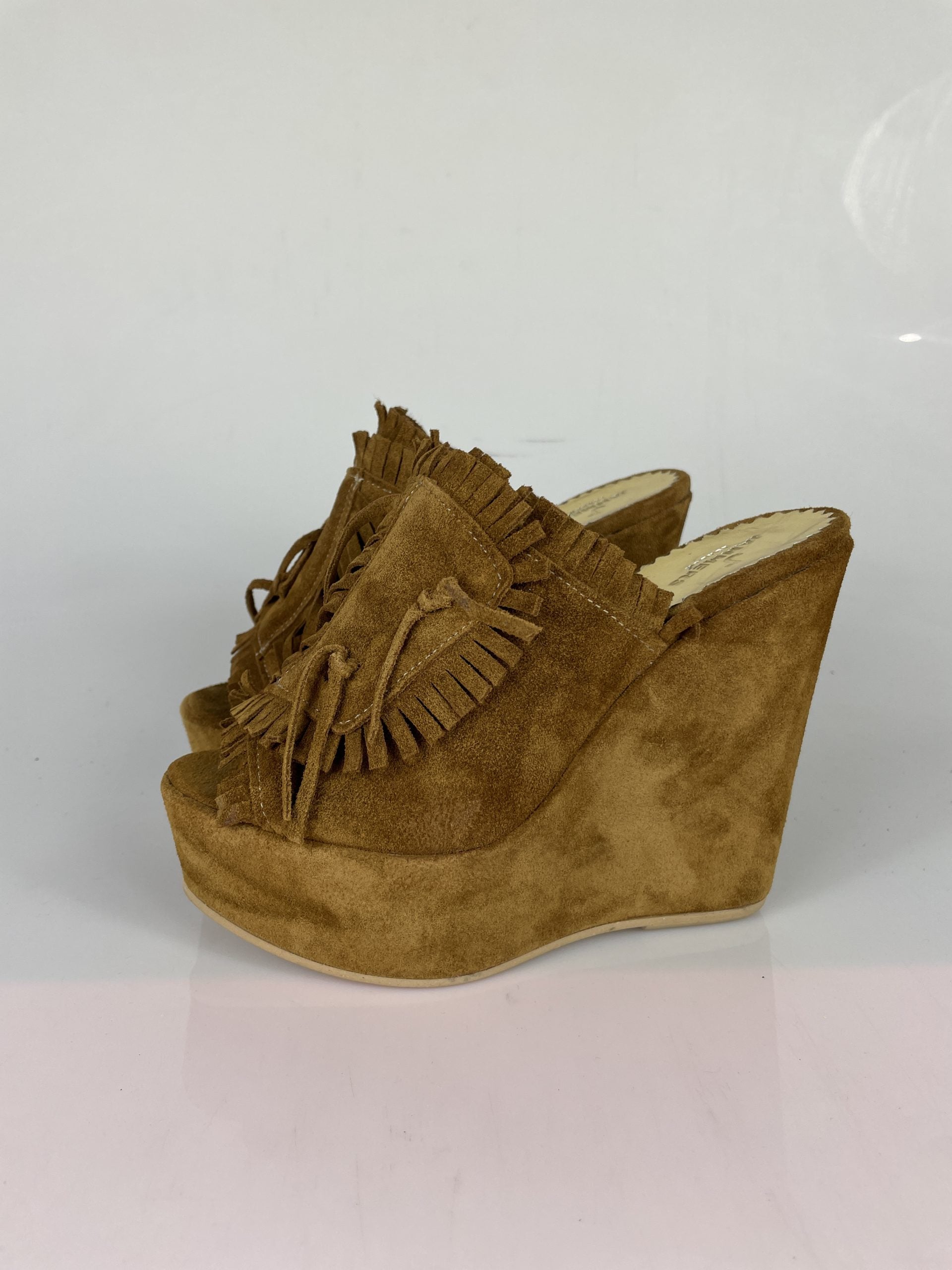 Carmensita harmony suede leather
