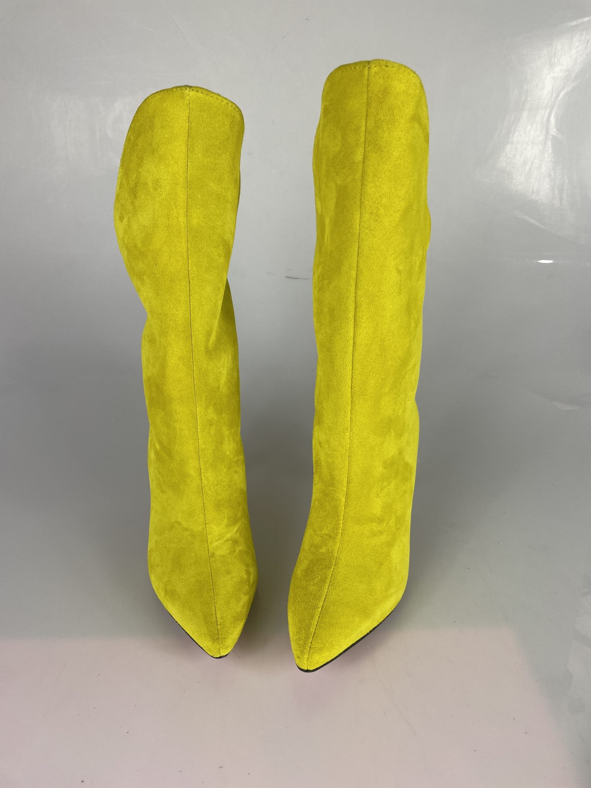 Gilda9 yellow suede