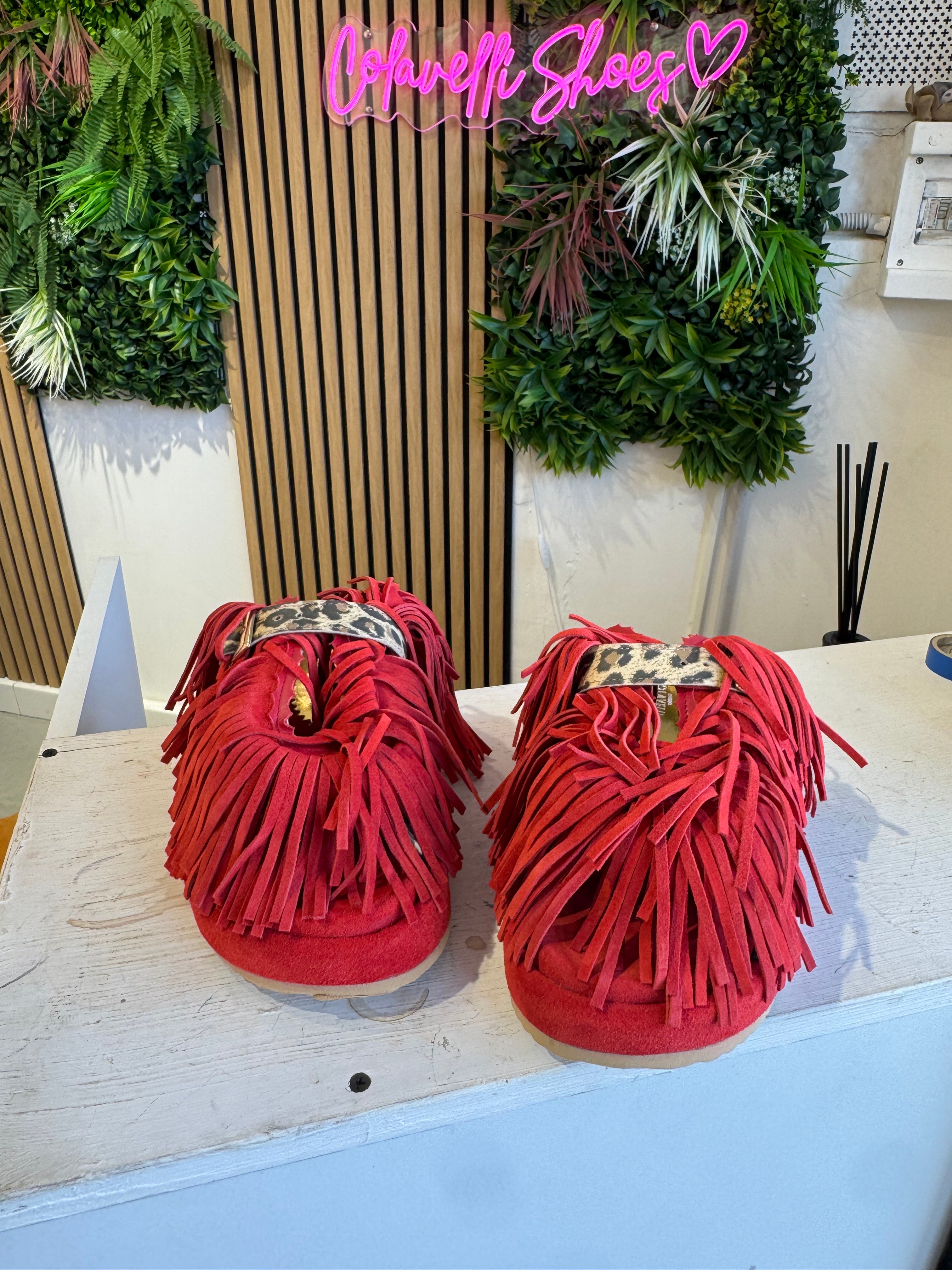 Sinfonia red suede spotted rip