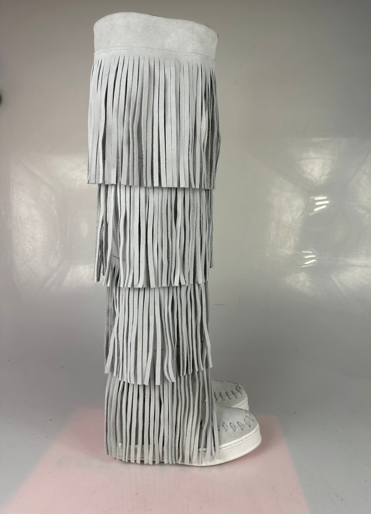 Flaminia, botas altas hasta la rodilla de ante color hielo
