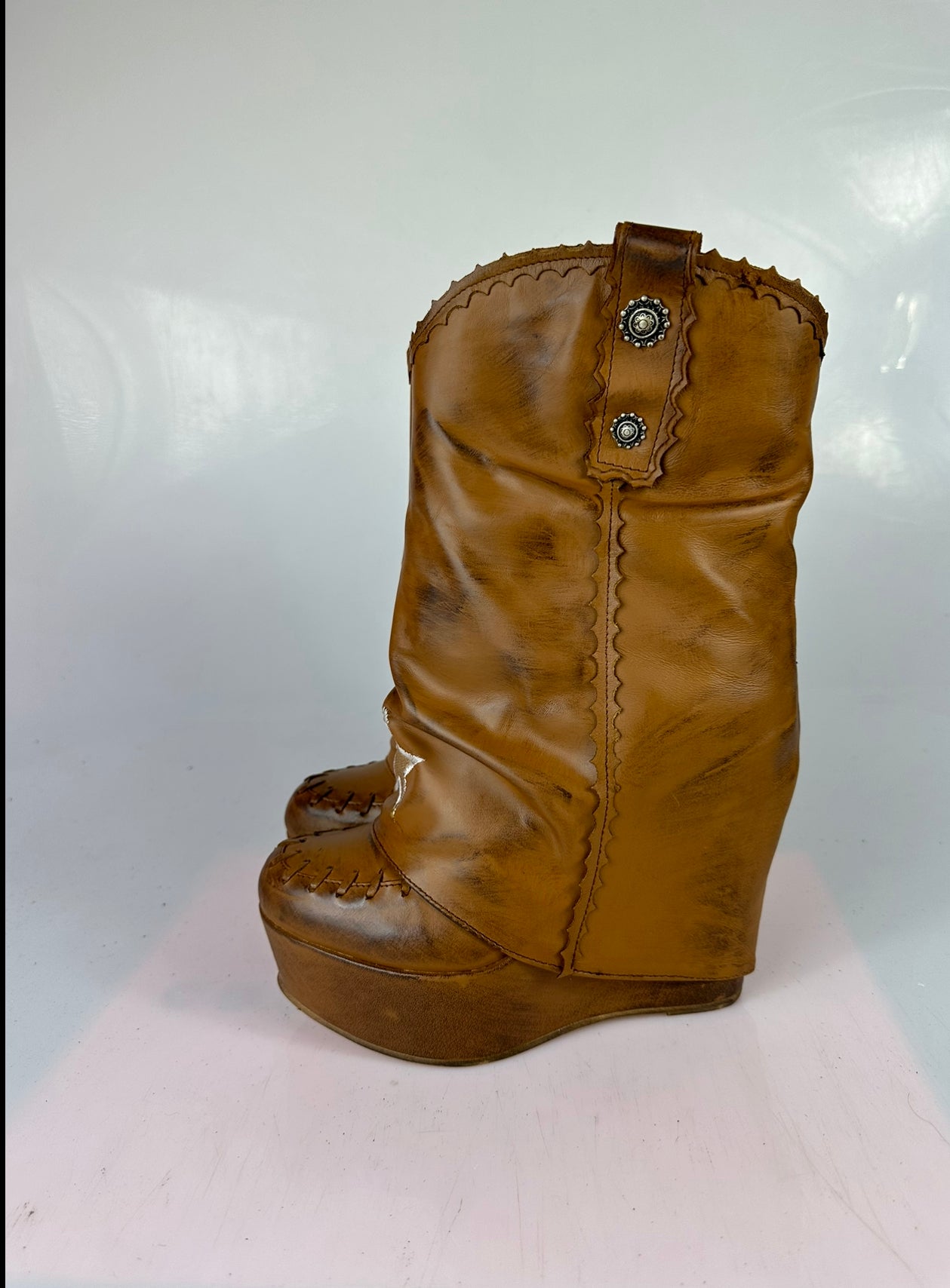 Carmensita Euphoria mid leather basic closed toe