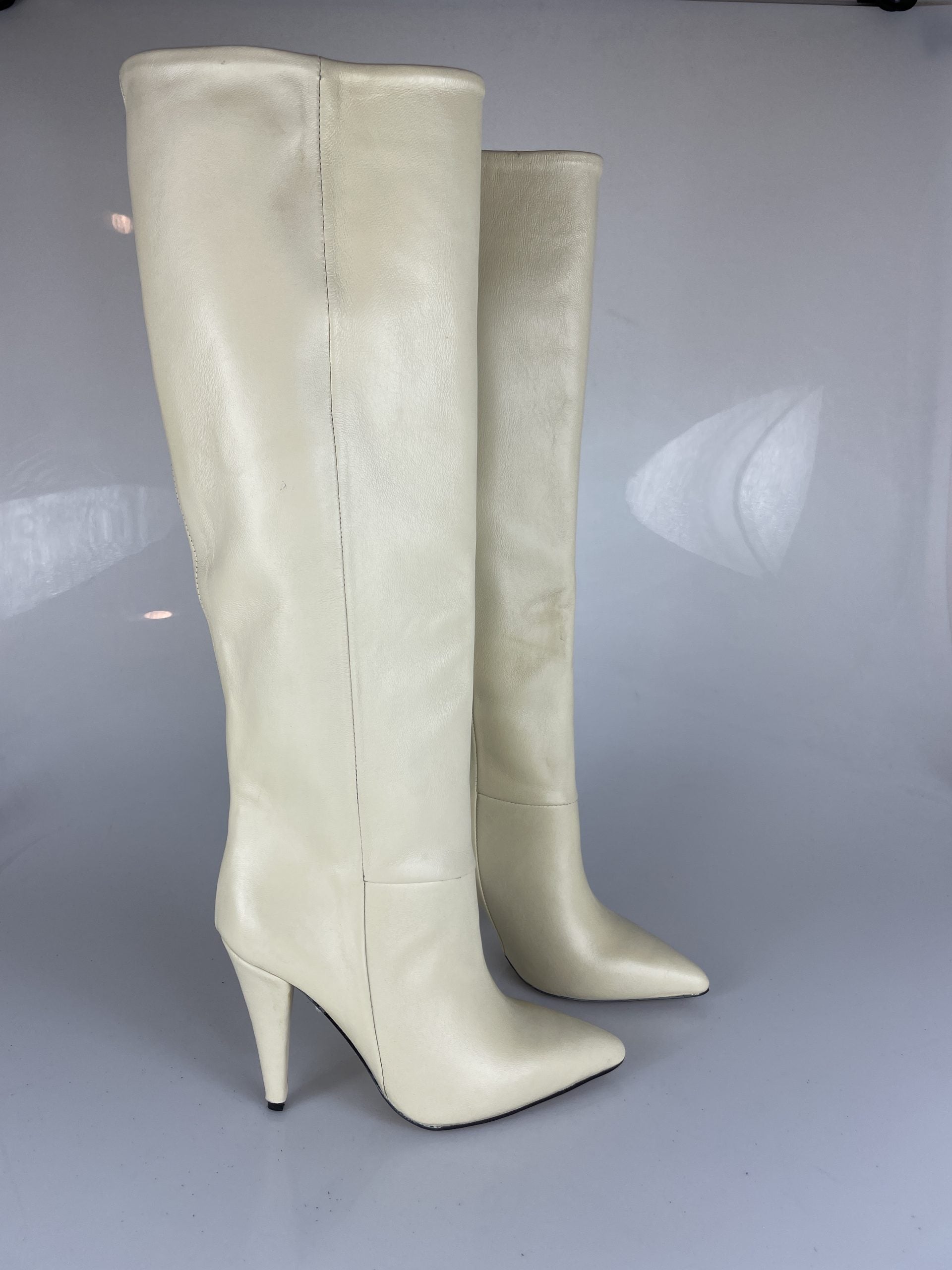 Caesar cream leather 1578 