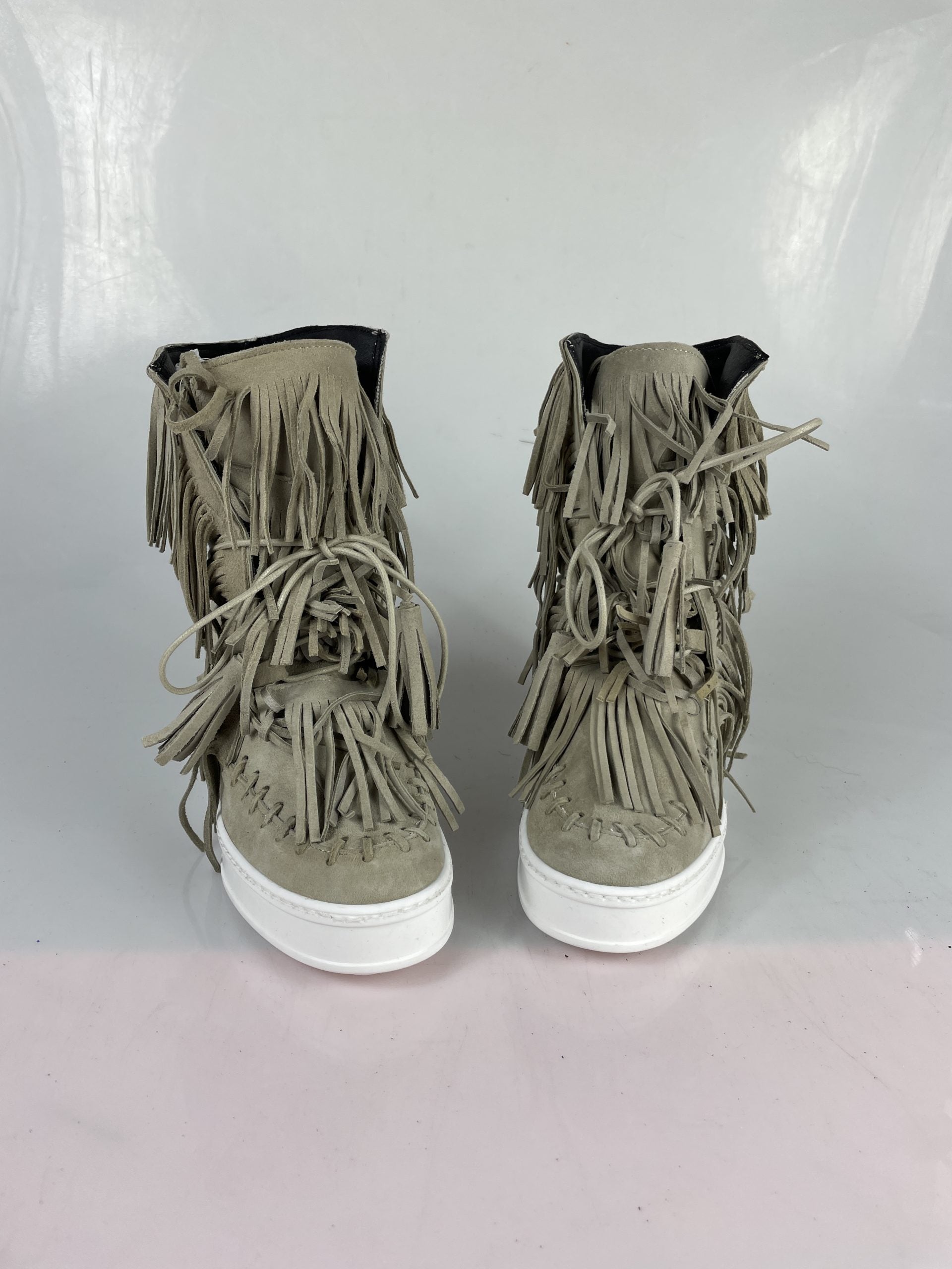 Full up beige suede
