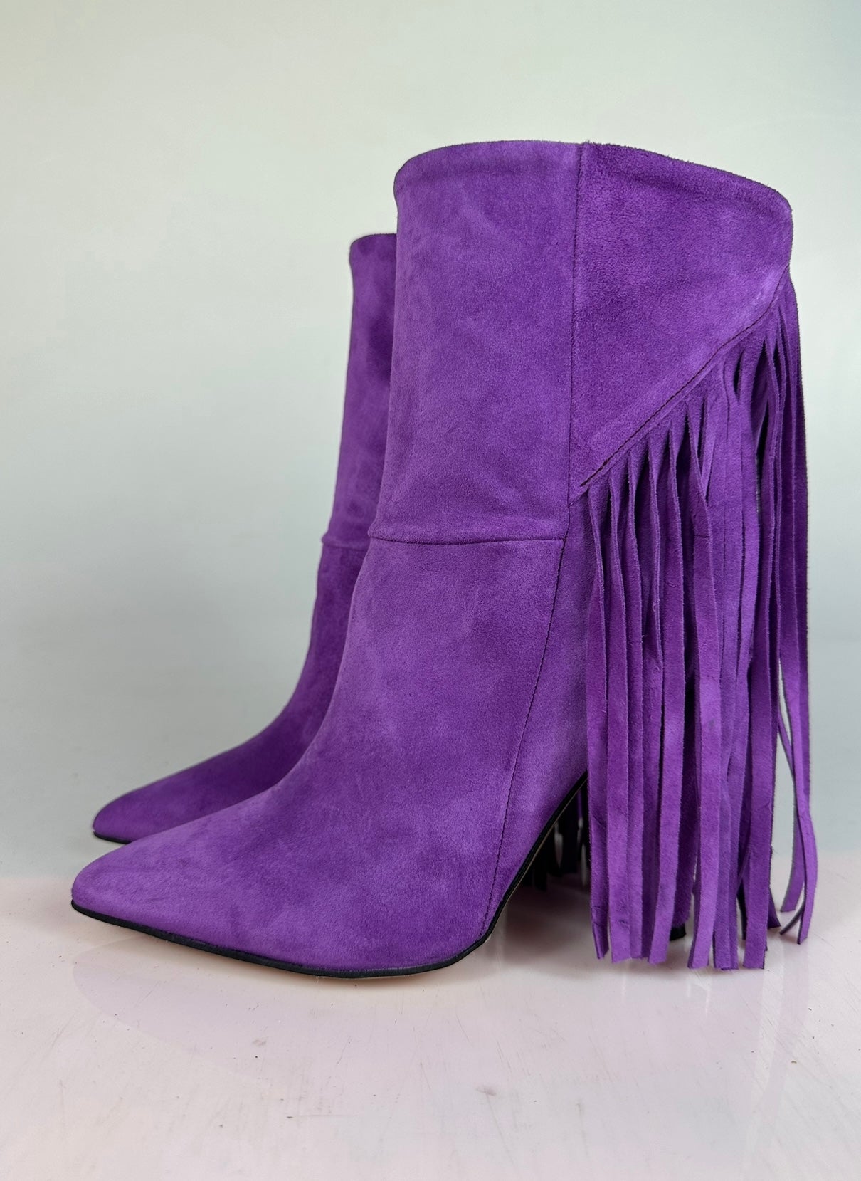 Cesarino 1574 camoscio viola