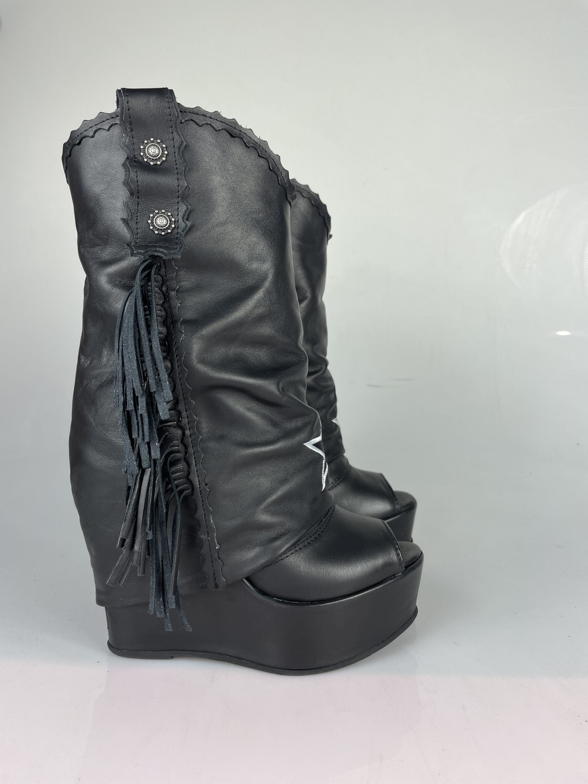 Carmensita Euphoria mid cuero negro
