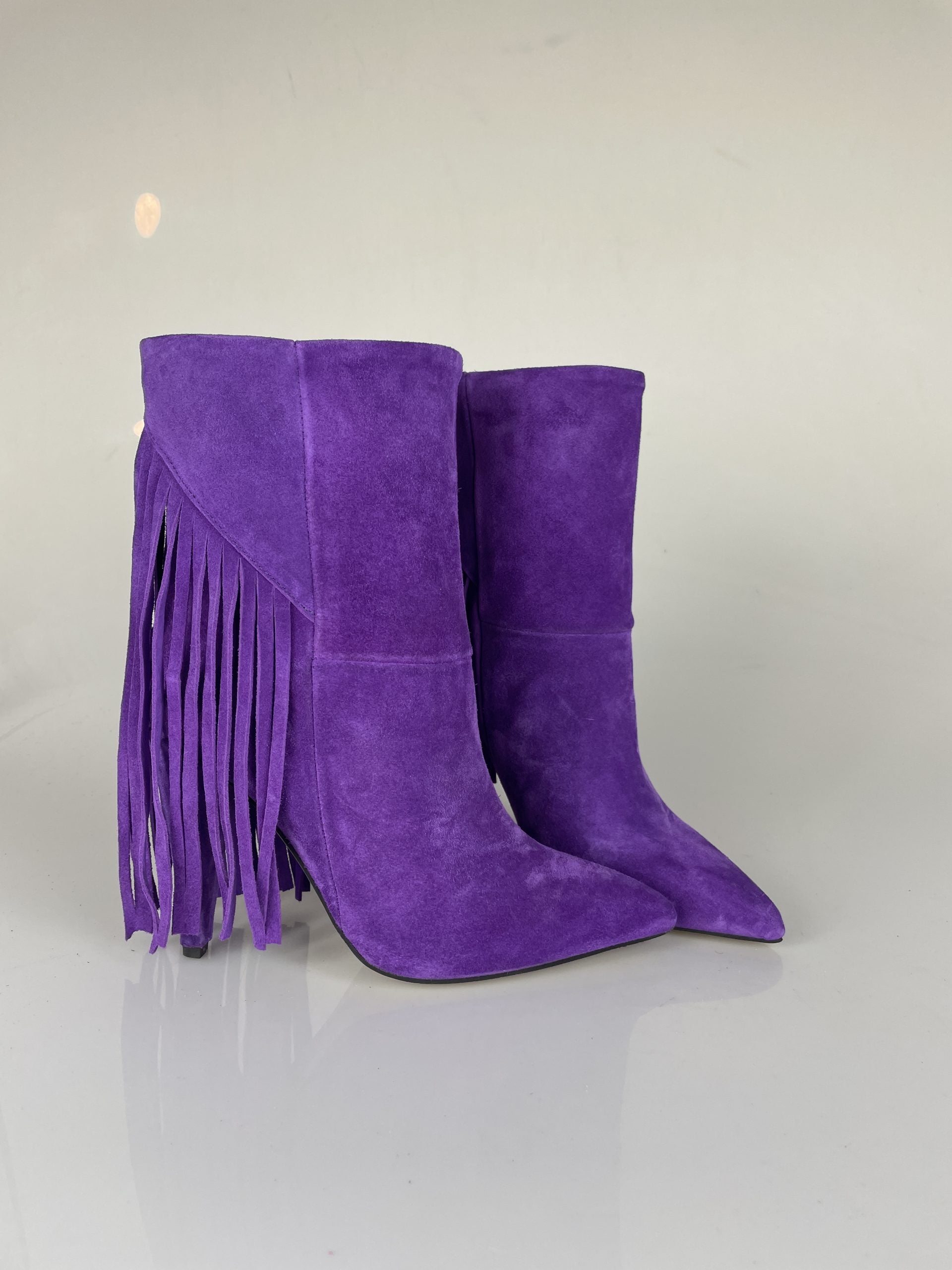 Cesarino purple suede