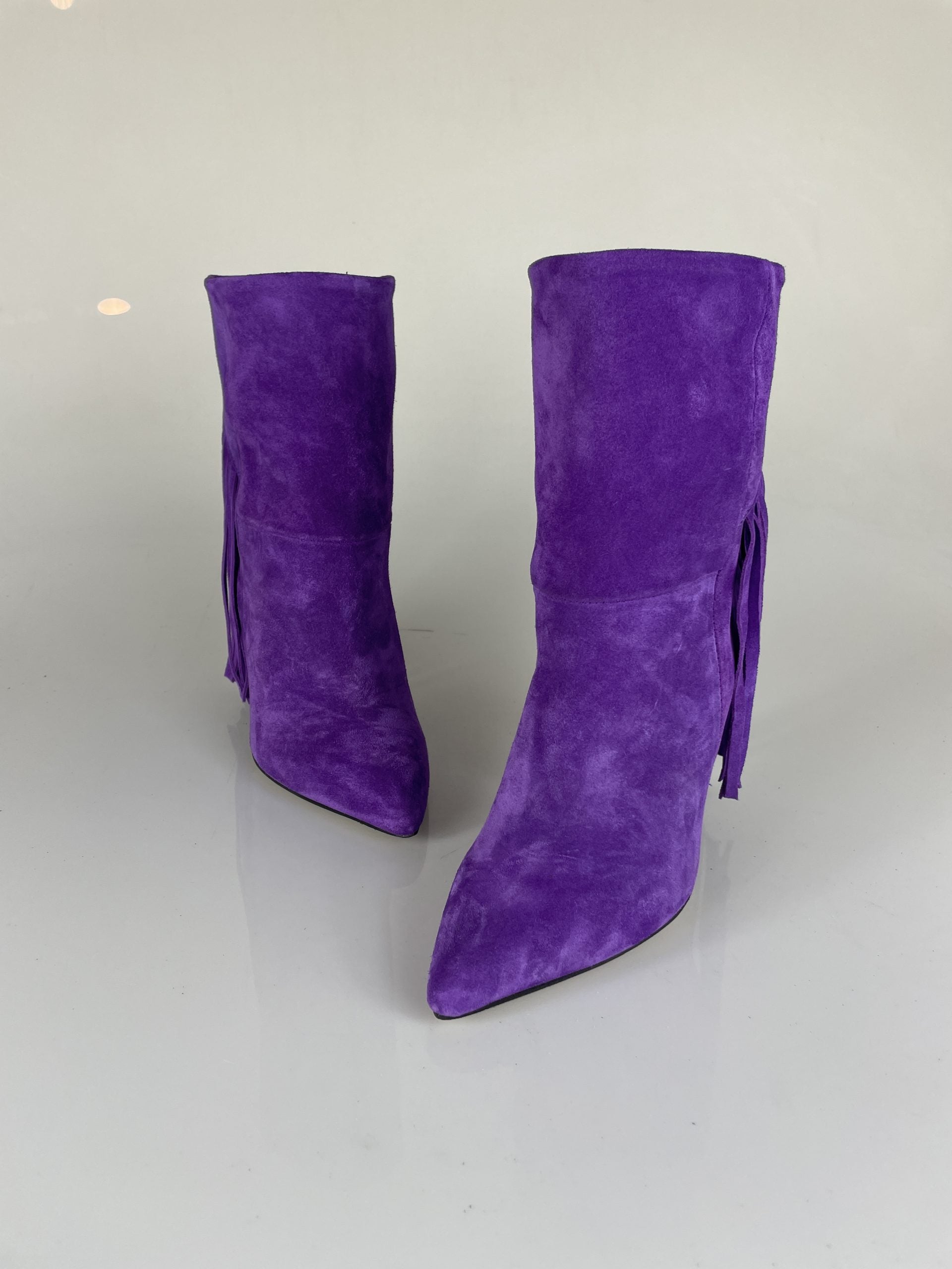 Cesarino purple suede
