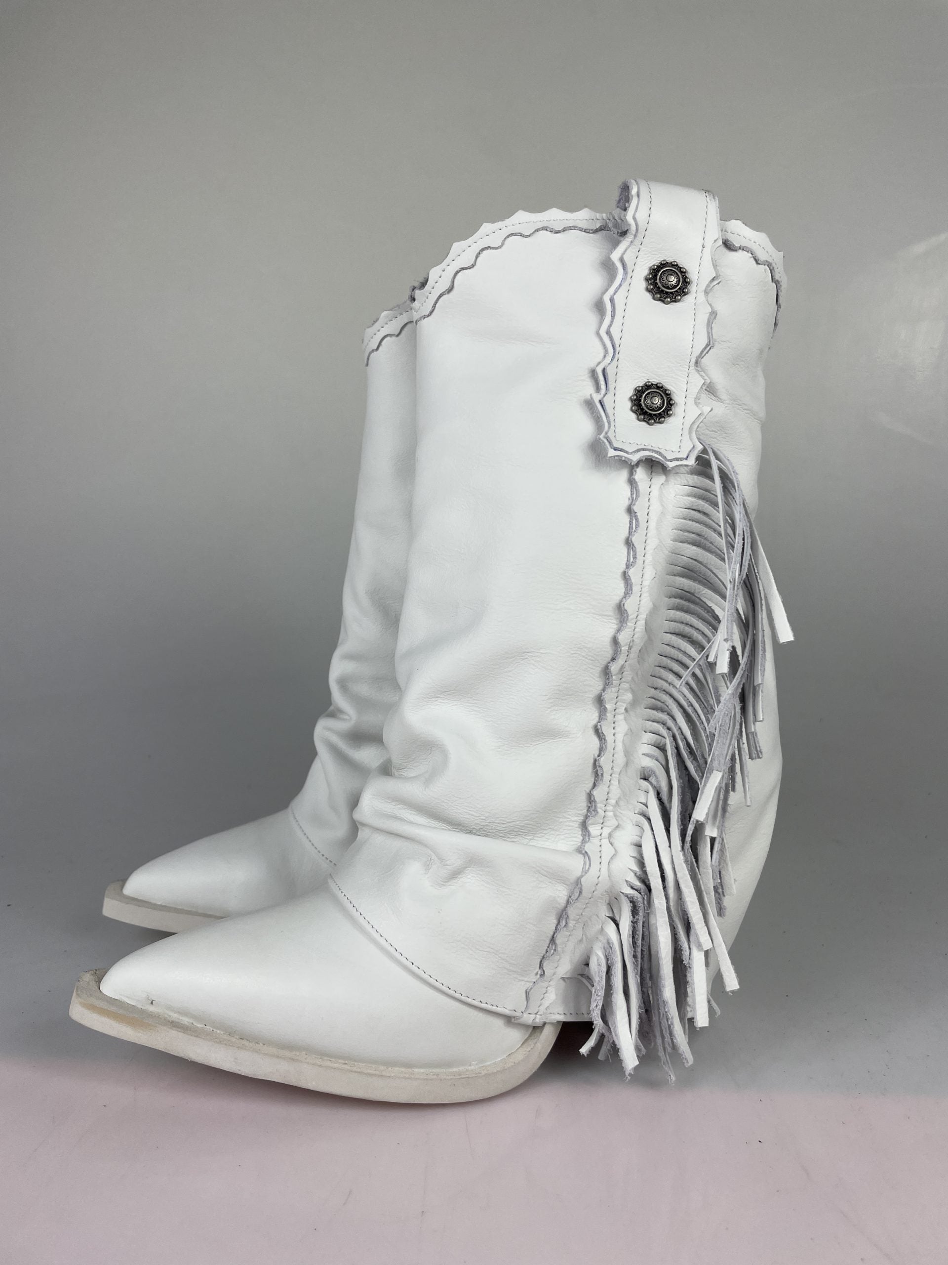 Euphoria MID white leather no star