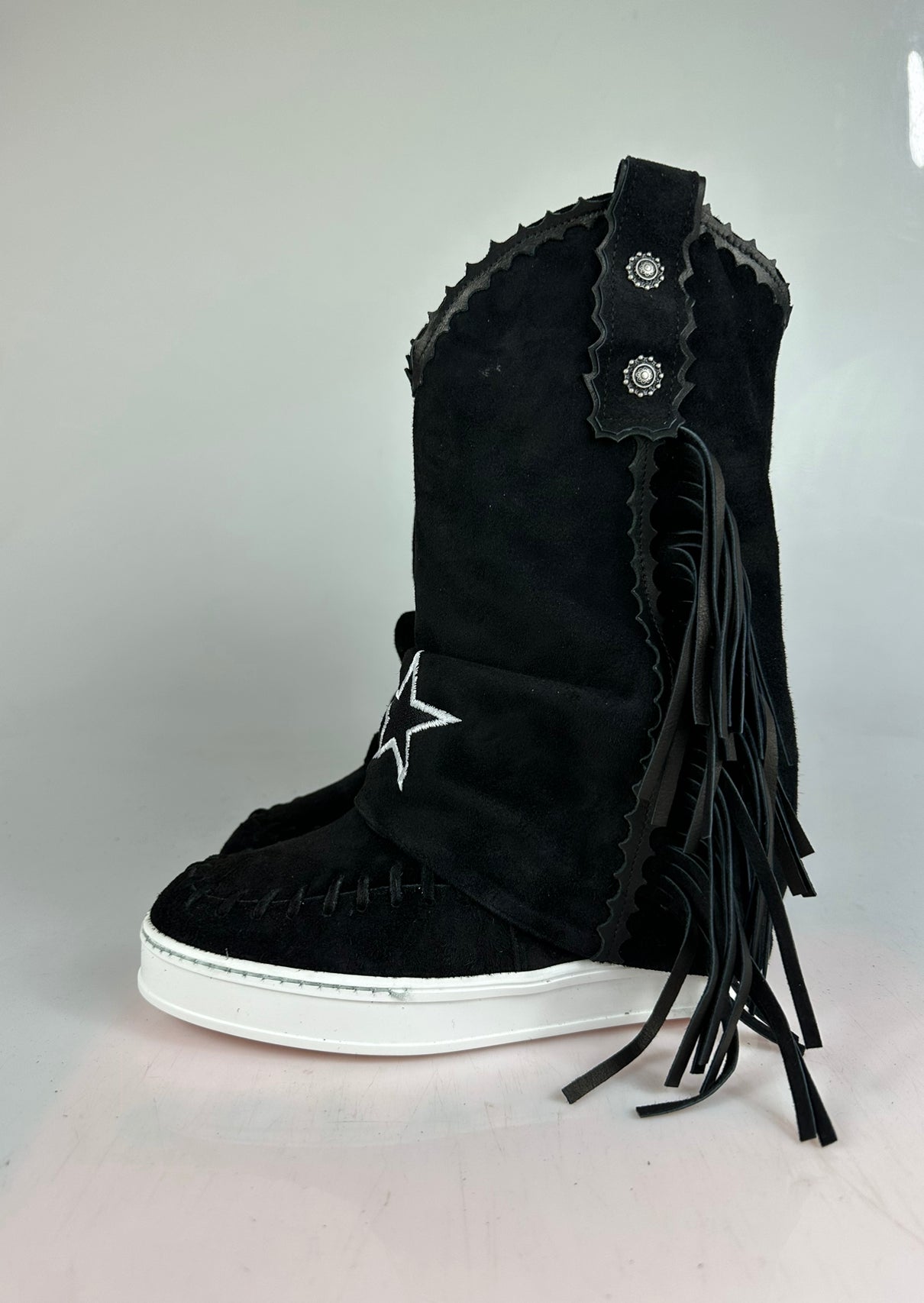 Full up Euphoria 69 mid black suede
