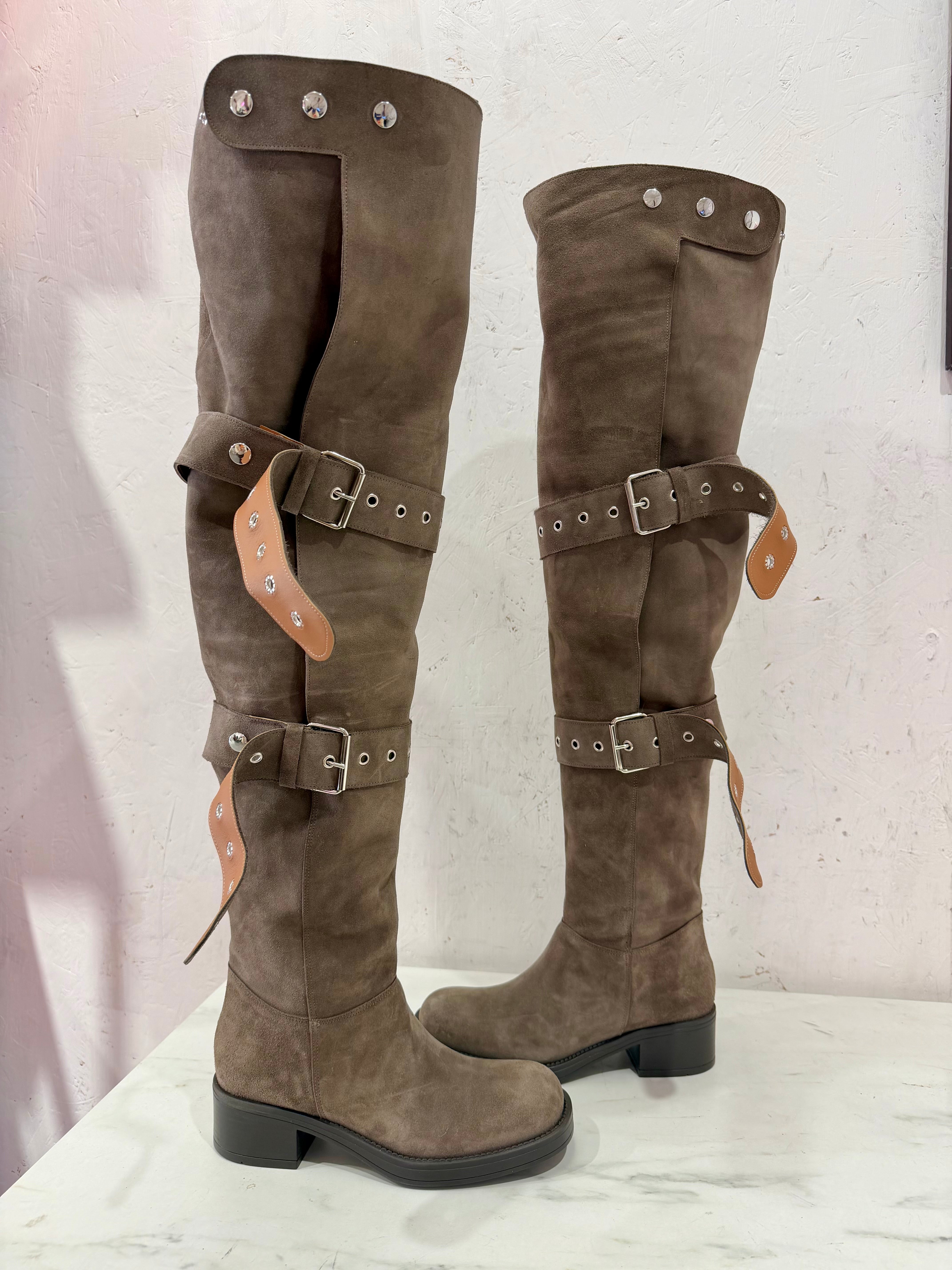 Stivale Hummer camoscio taope