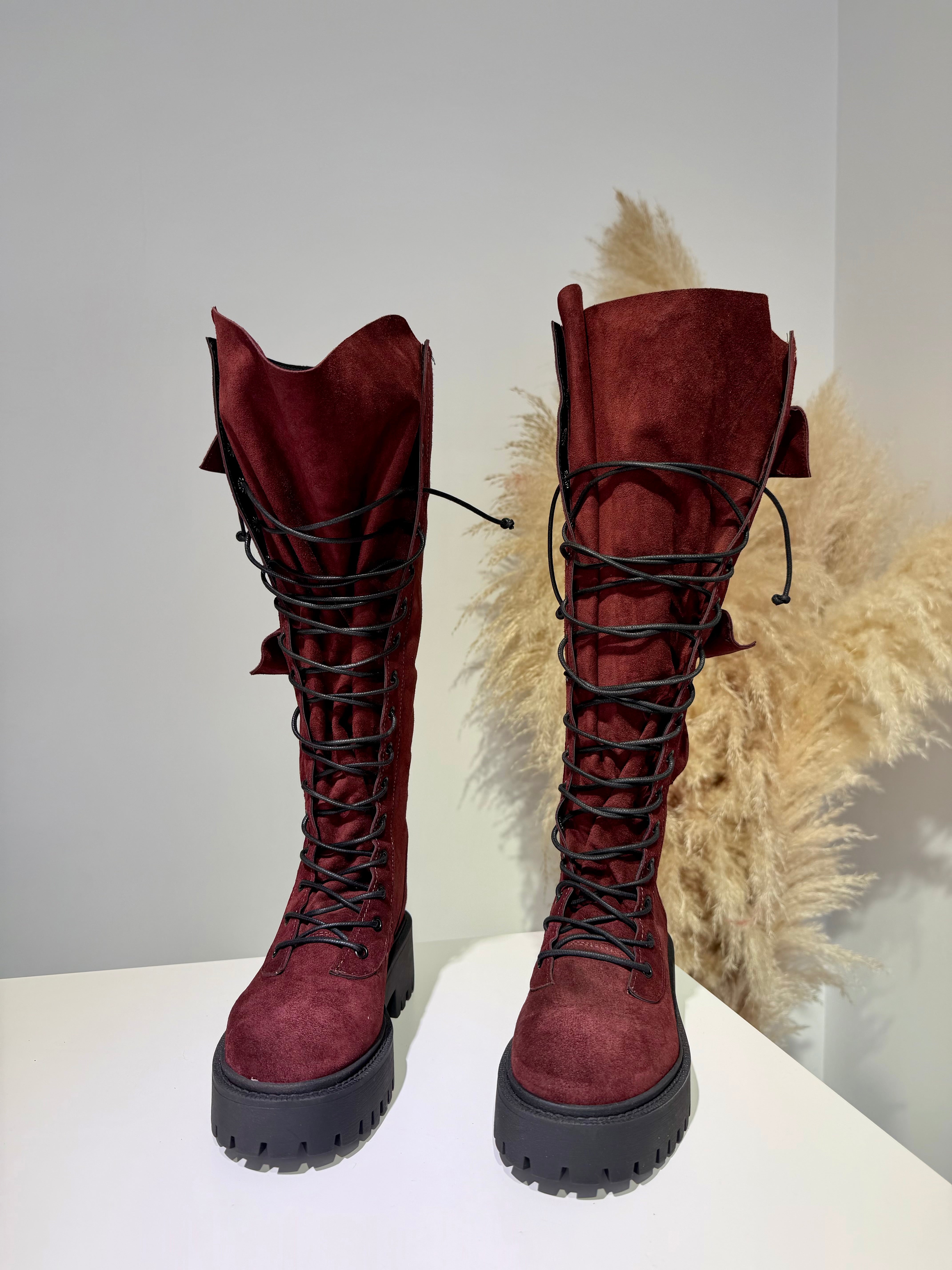 Anfibio ginny al ginocchio cam bordeaux