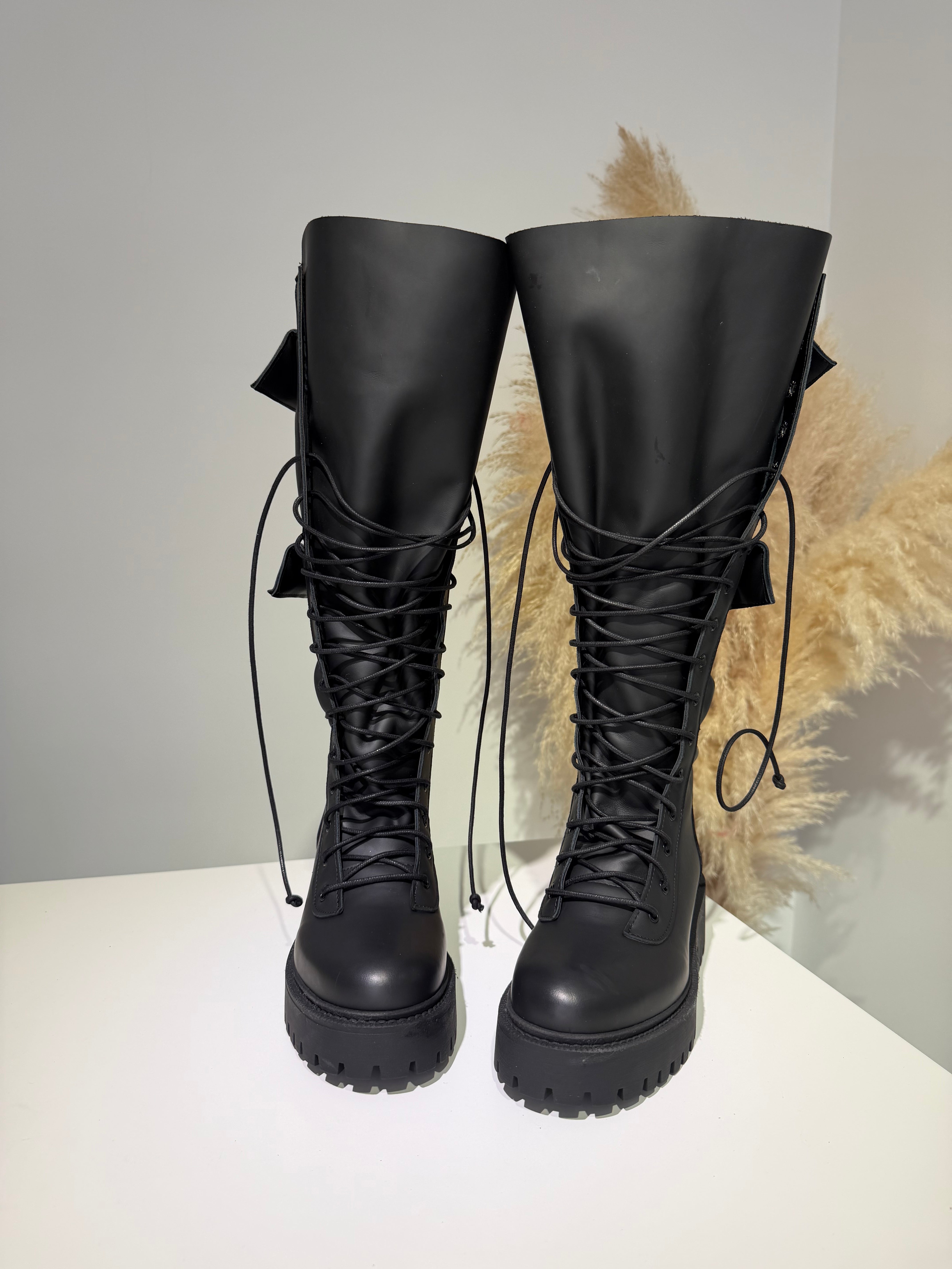 Anfibio ginny al ginocchio pelle  nero