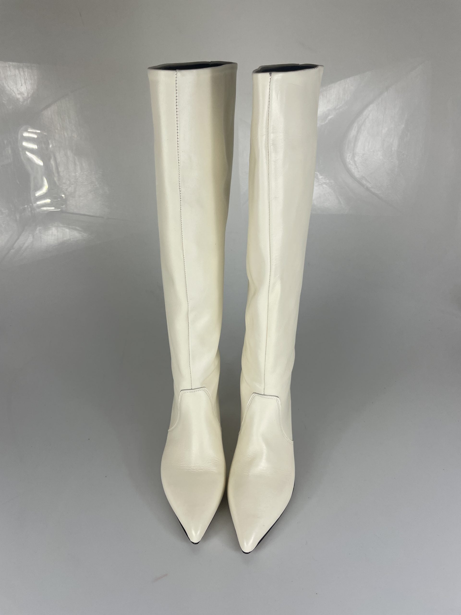 Marcus cream skin