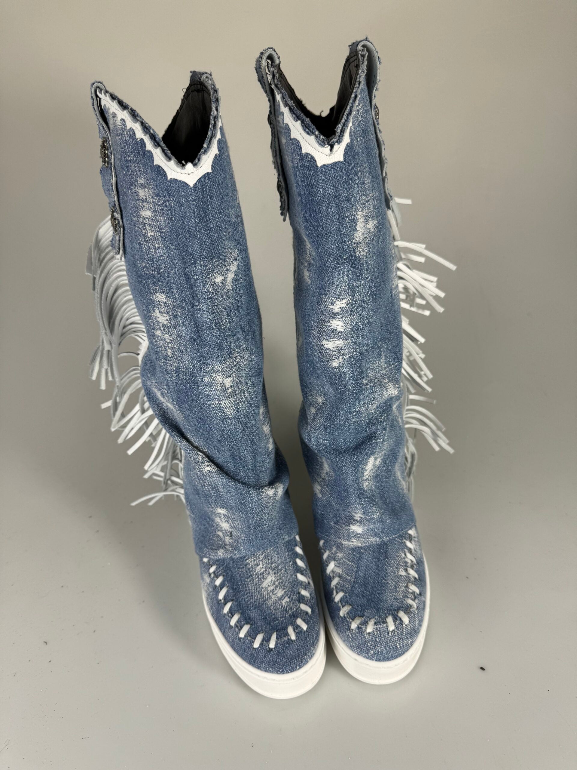 Full up Euphoria ripped jeans