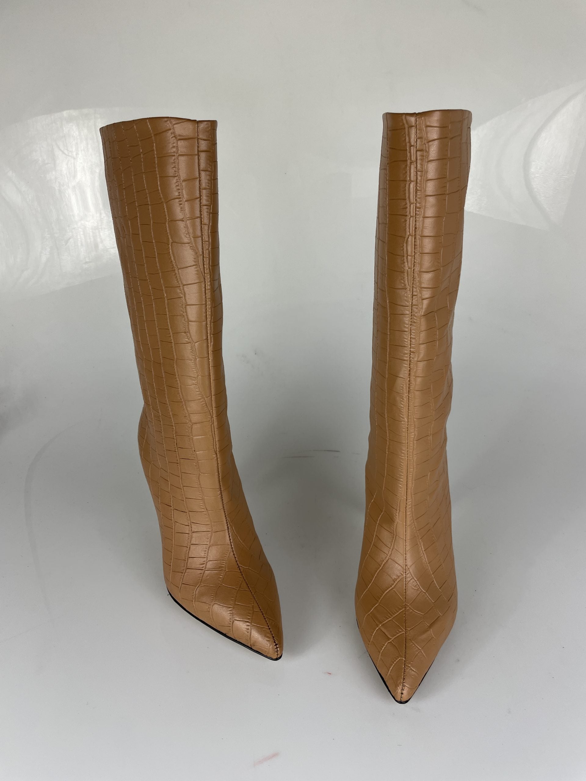 Marbella coconut leather