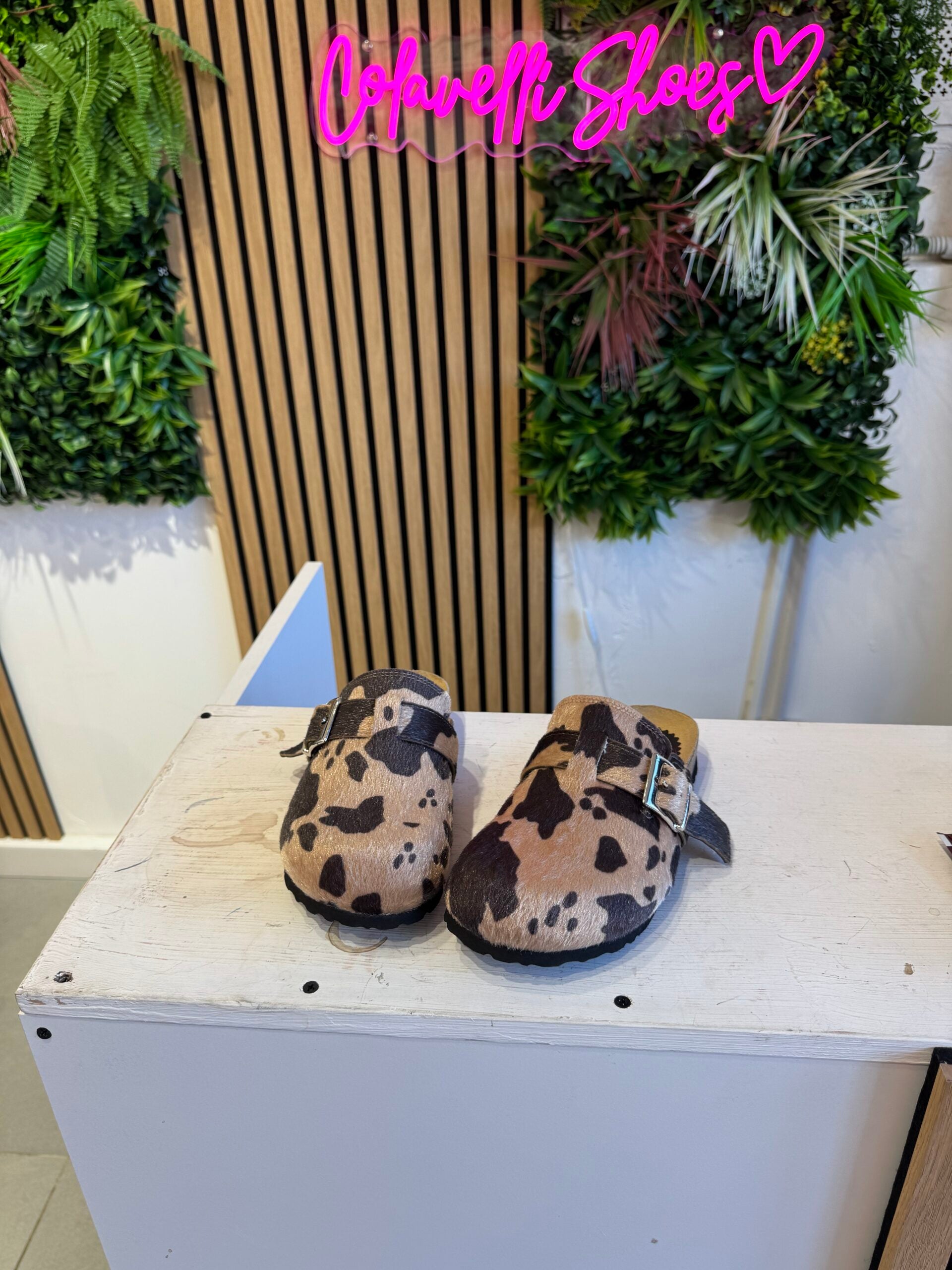 Conejito Roby vaca beige