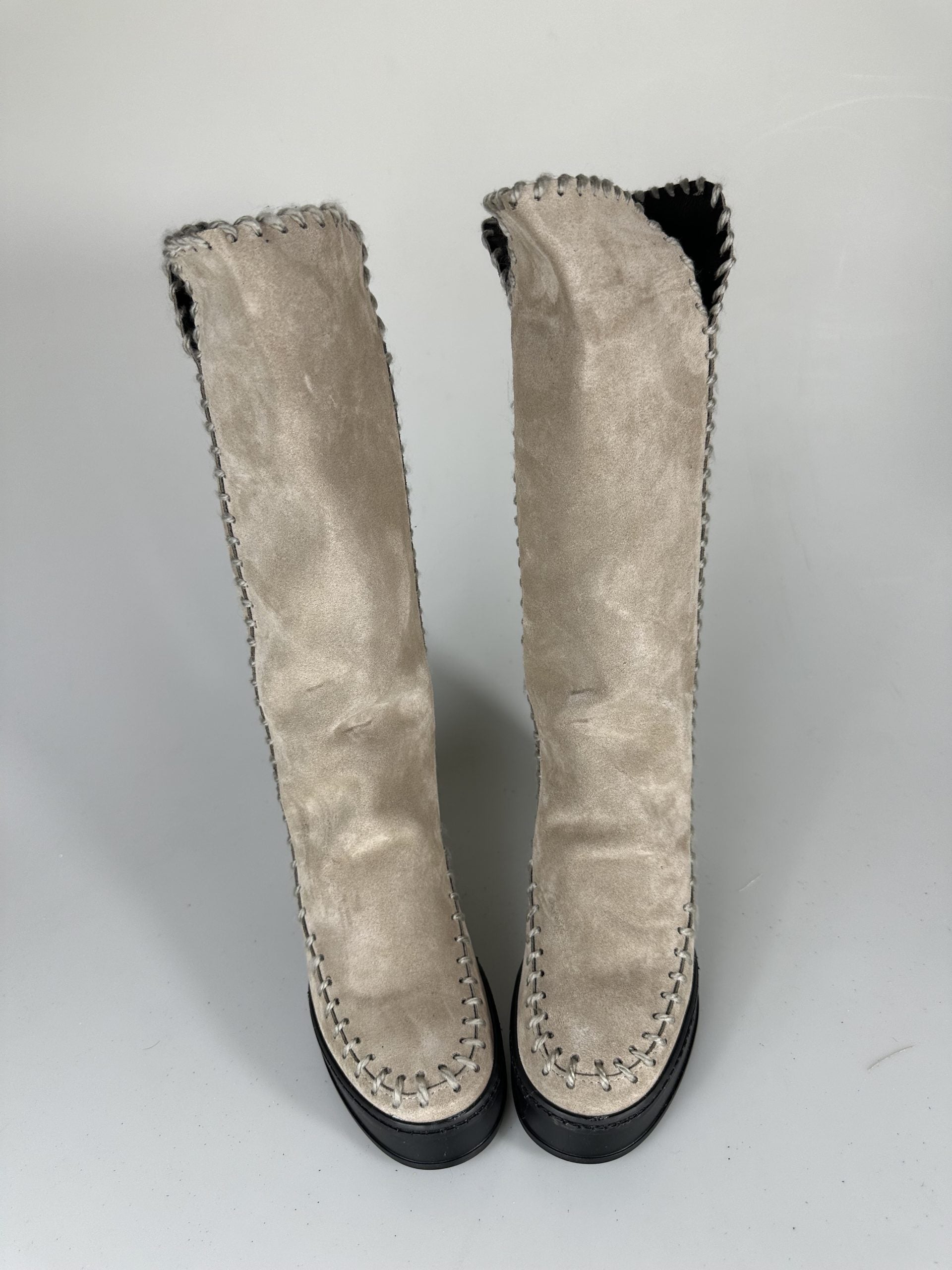 Louu high cam beige suela negra