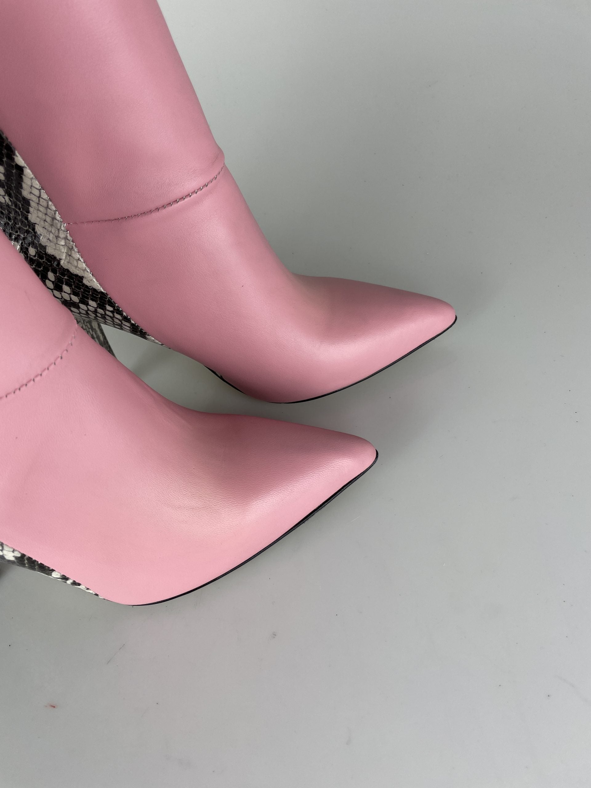 Piel de pitón rosa Beatrice