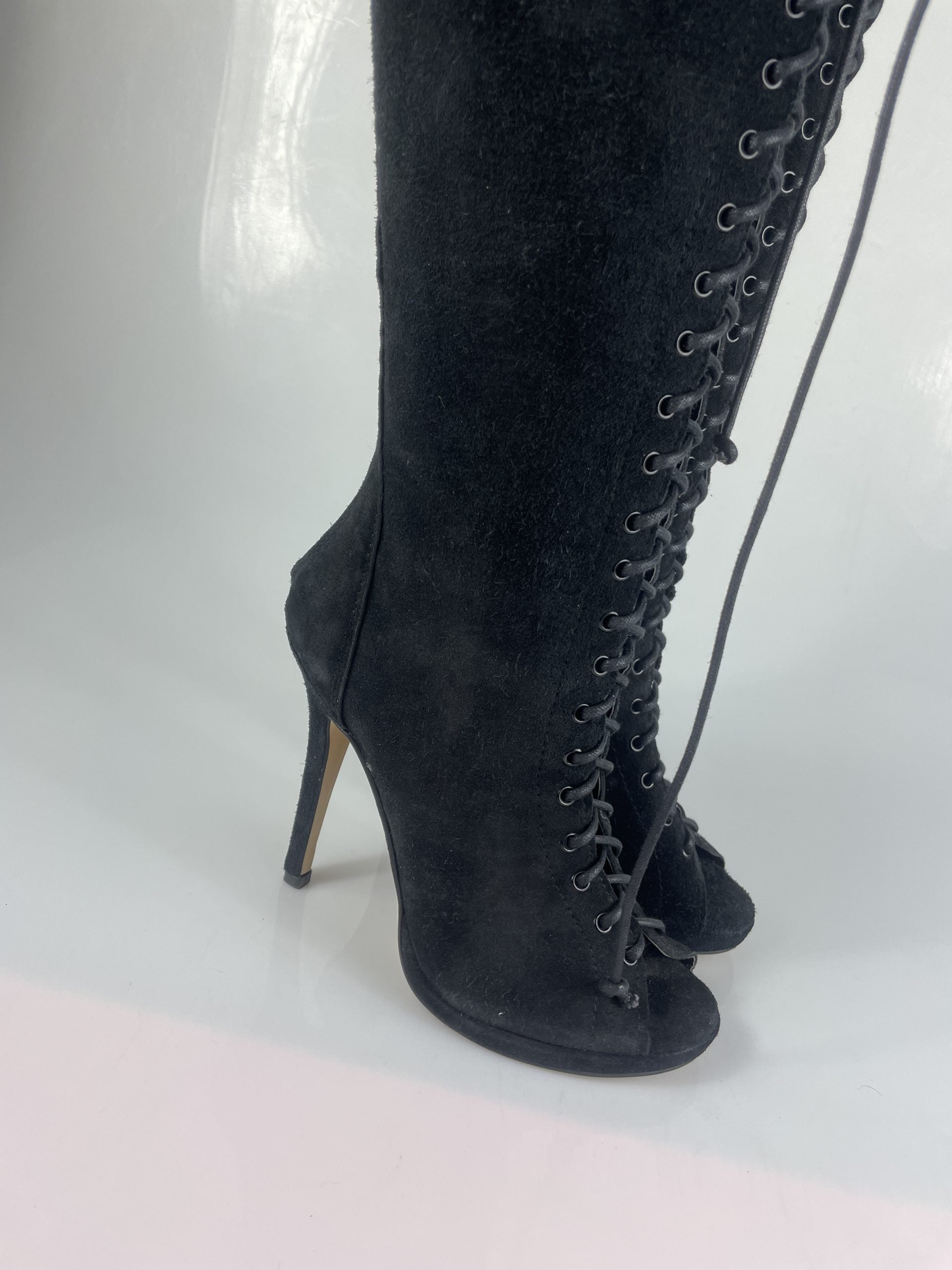 Miriana black suede