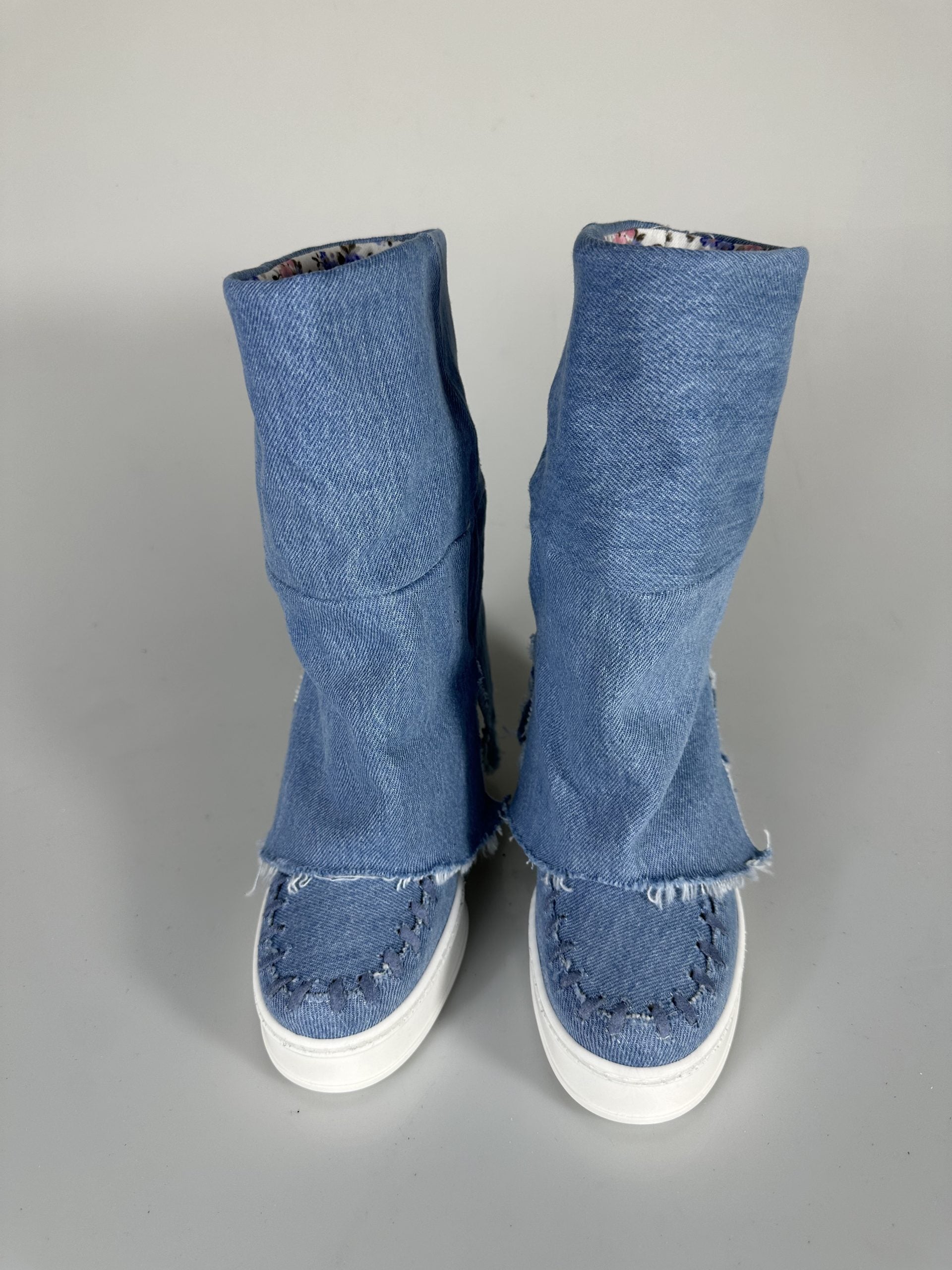 Blessing light jeans