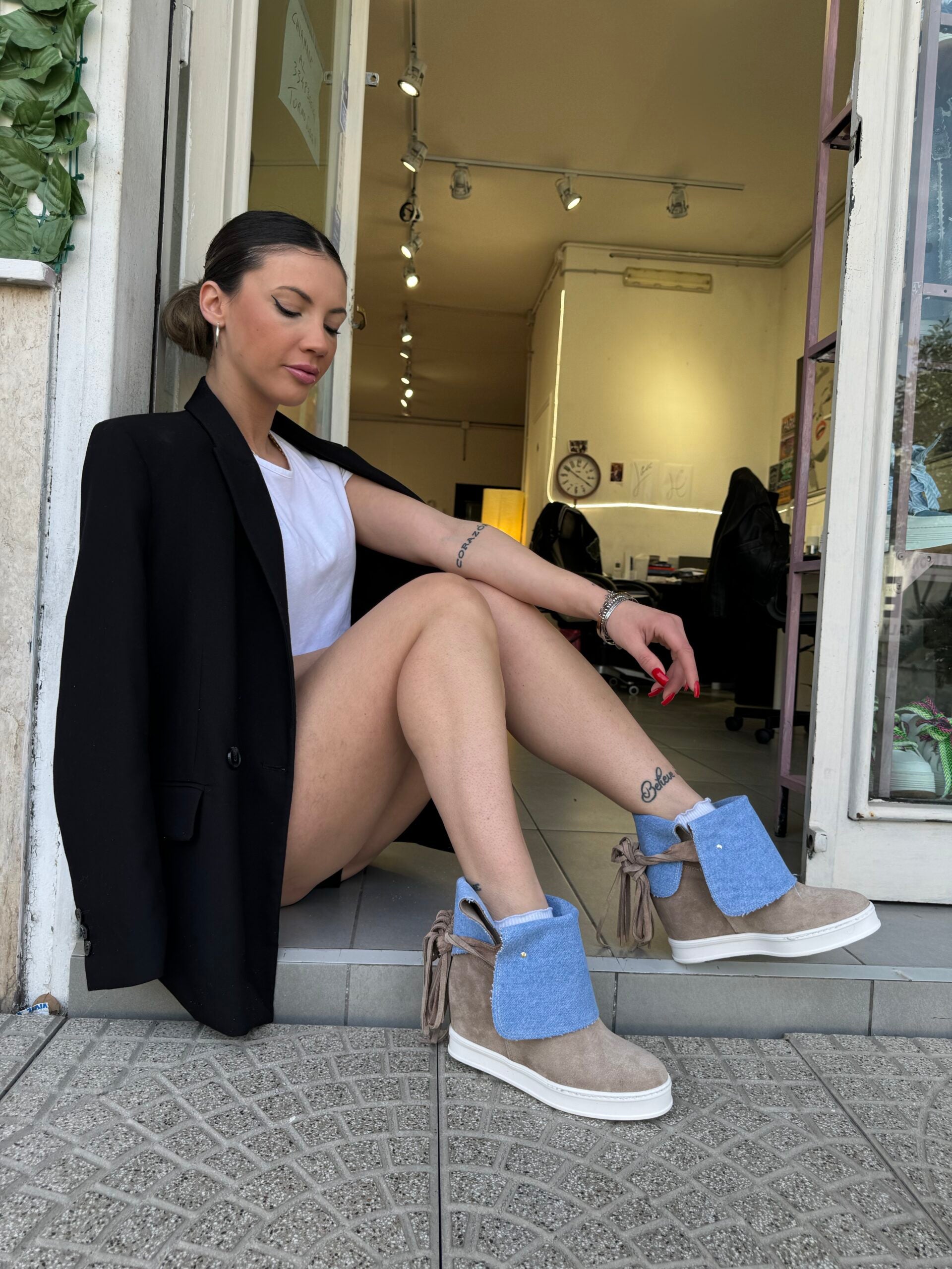 Bobo invert full up cam beige rip jeans