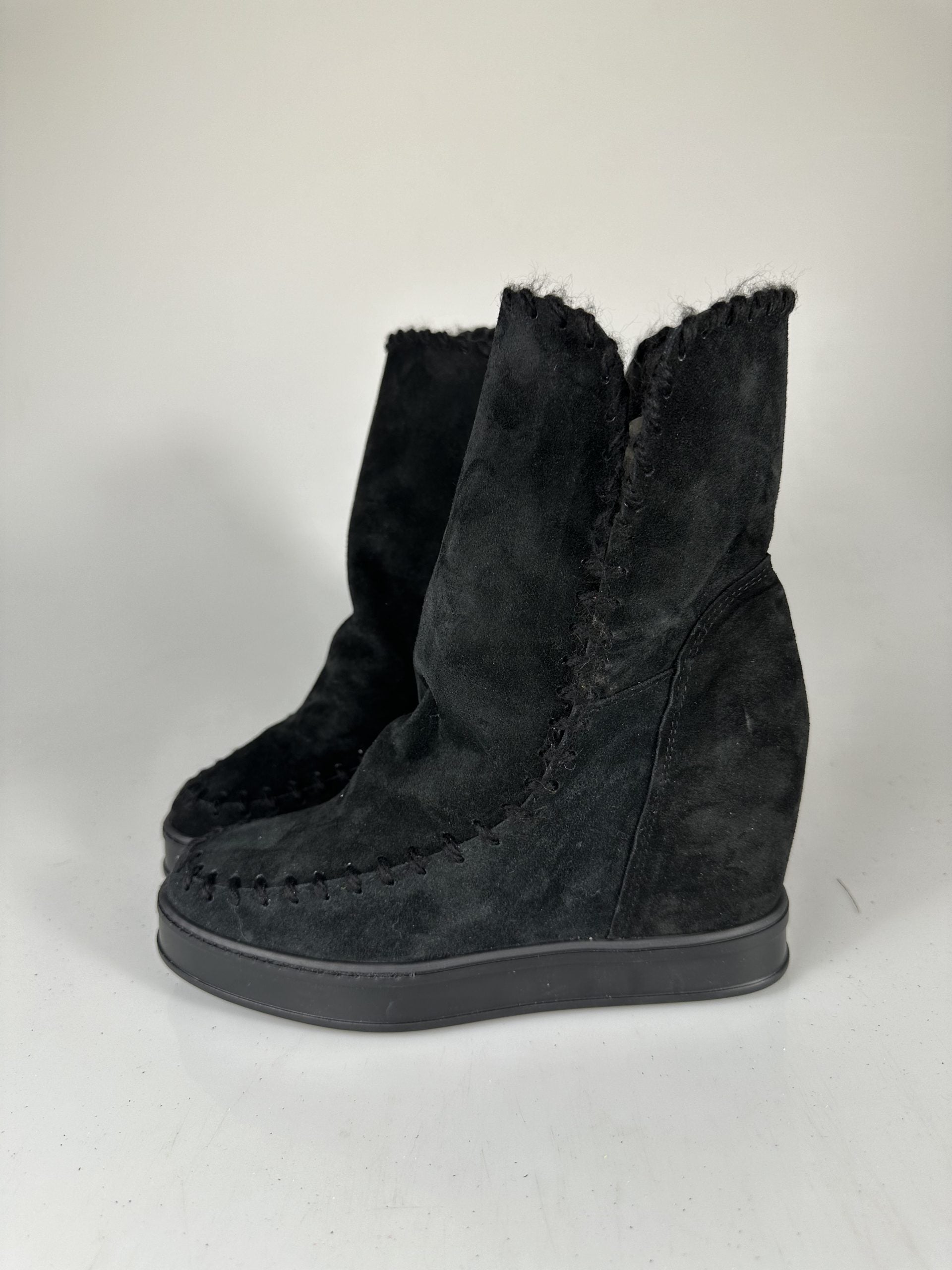 Louu black suede black sole NEW